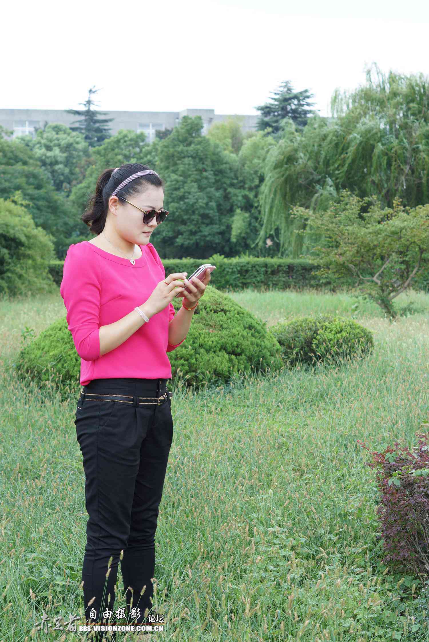 图片[61]-自由摄影 No.282 和远方的男朋友深情通话 [60P] – 速更版-美库