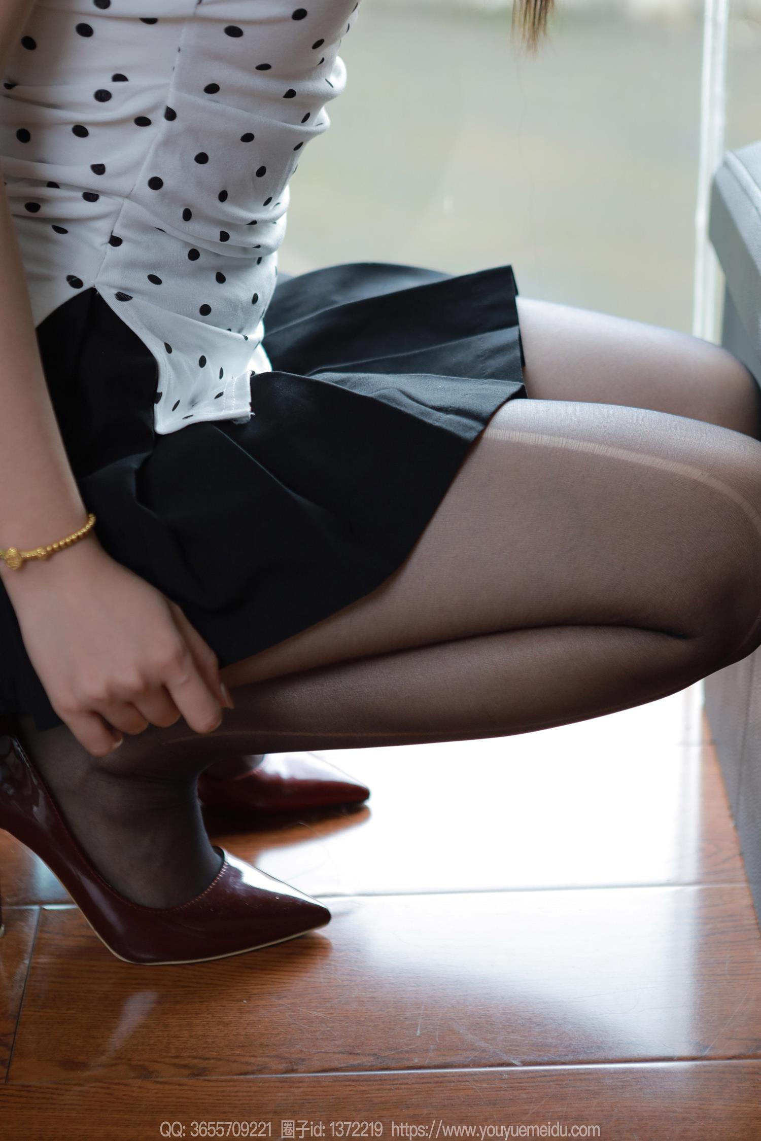 图片[52]-[IESS异思趣向] 2024.07.16 丝享家1795：婉萍《波点短裙》[87P] – 速更版-美库