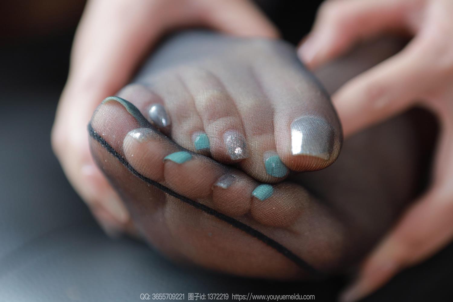 图片[84]-[IESS异思趣向] 2024.07.16 丝享家1795：婉萍《波点短裙》[87P] – 速更版-美库