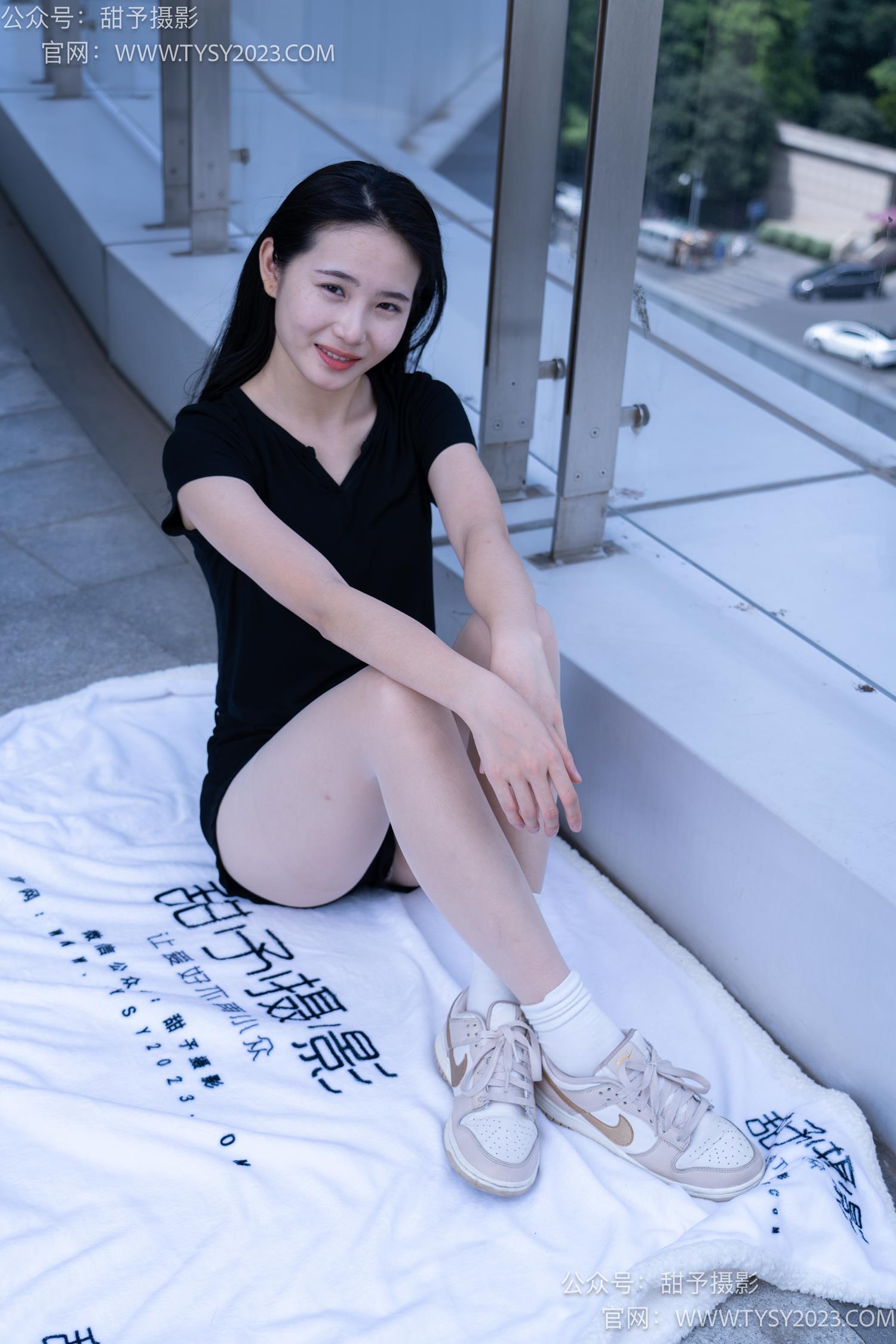 图片[31]-甜予摄影 NO.052 思思-板鞋、白棉袜、肉丝[128P] – 速更版-美库