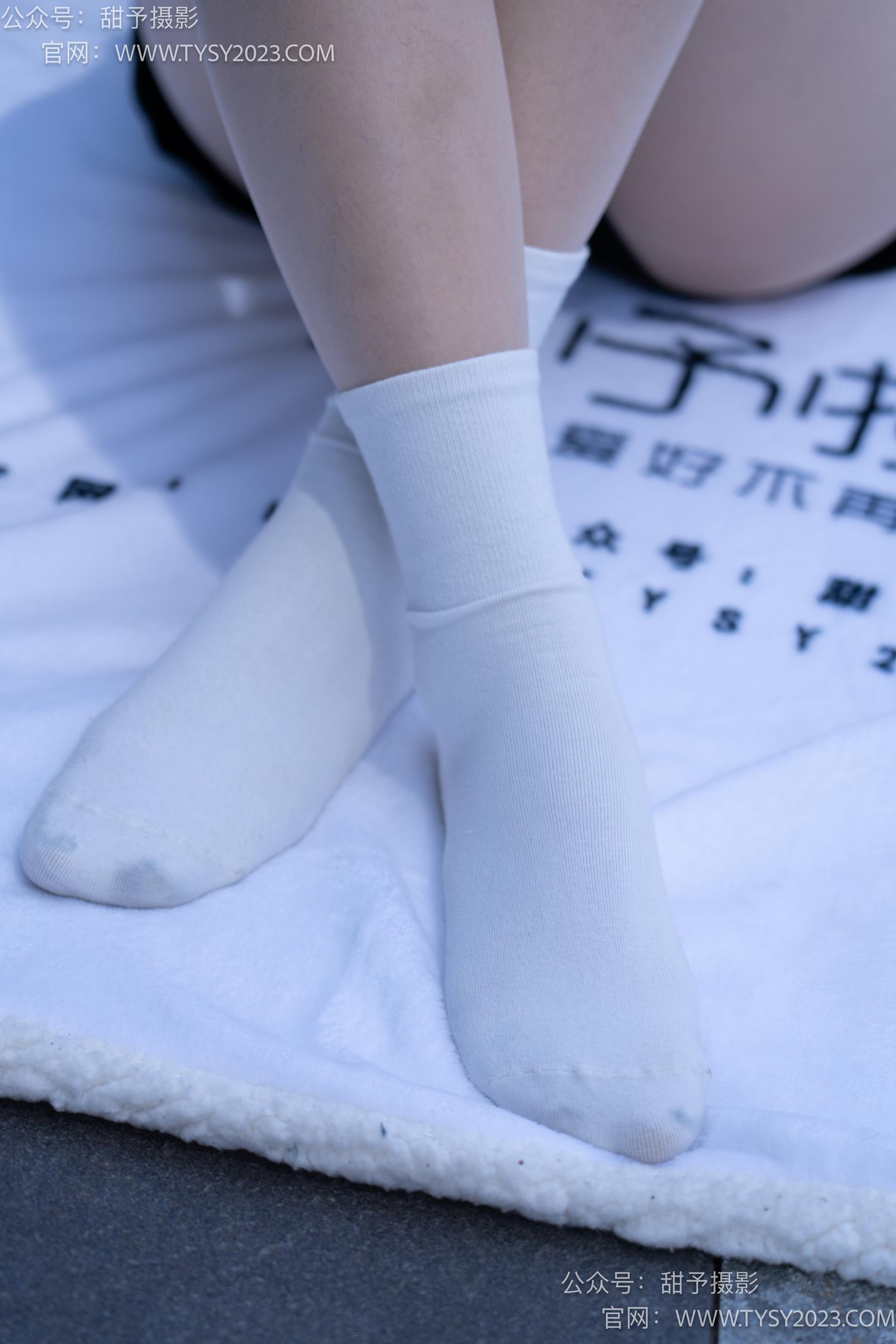 图片[42]-甜予摄影 NO.052 思思-板鞋、白棉袜、肉丝[128P] – 速更版-美库