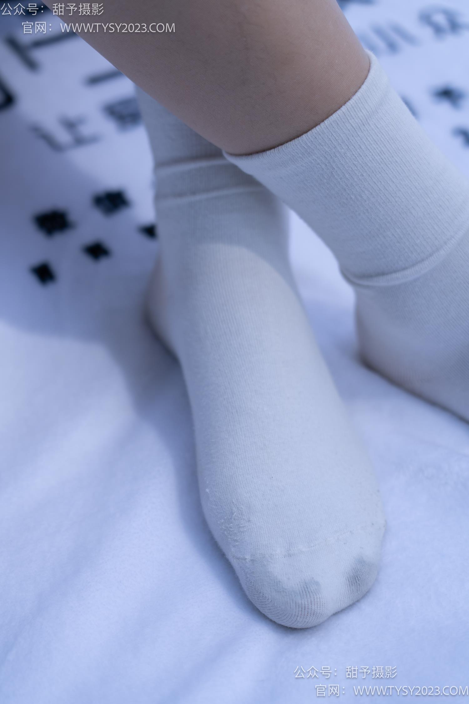 图片[43]-甜予摄影 NO.052 思思-板鞋、白棉袜、肉丝[128P] – 速更版-美库