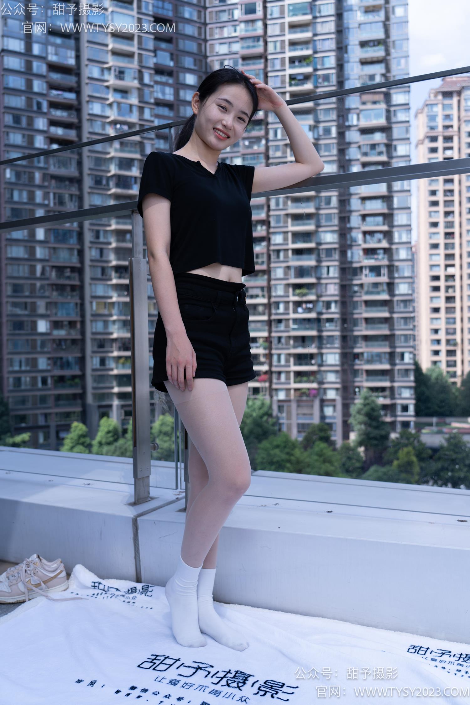 图片[83]-甜予摄影 NO.052 思思-板鞋、白棉袜、肉丝[128P] – 速更版-美库