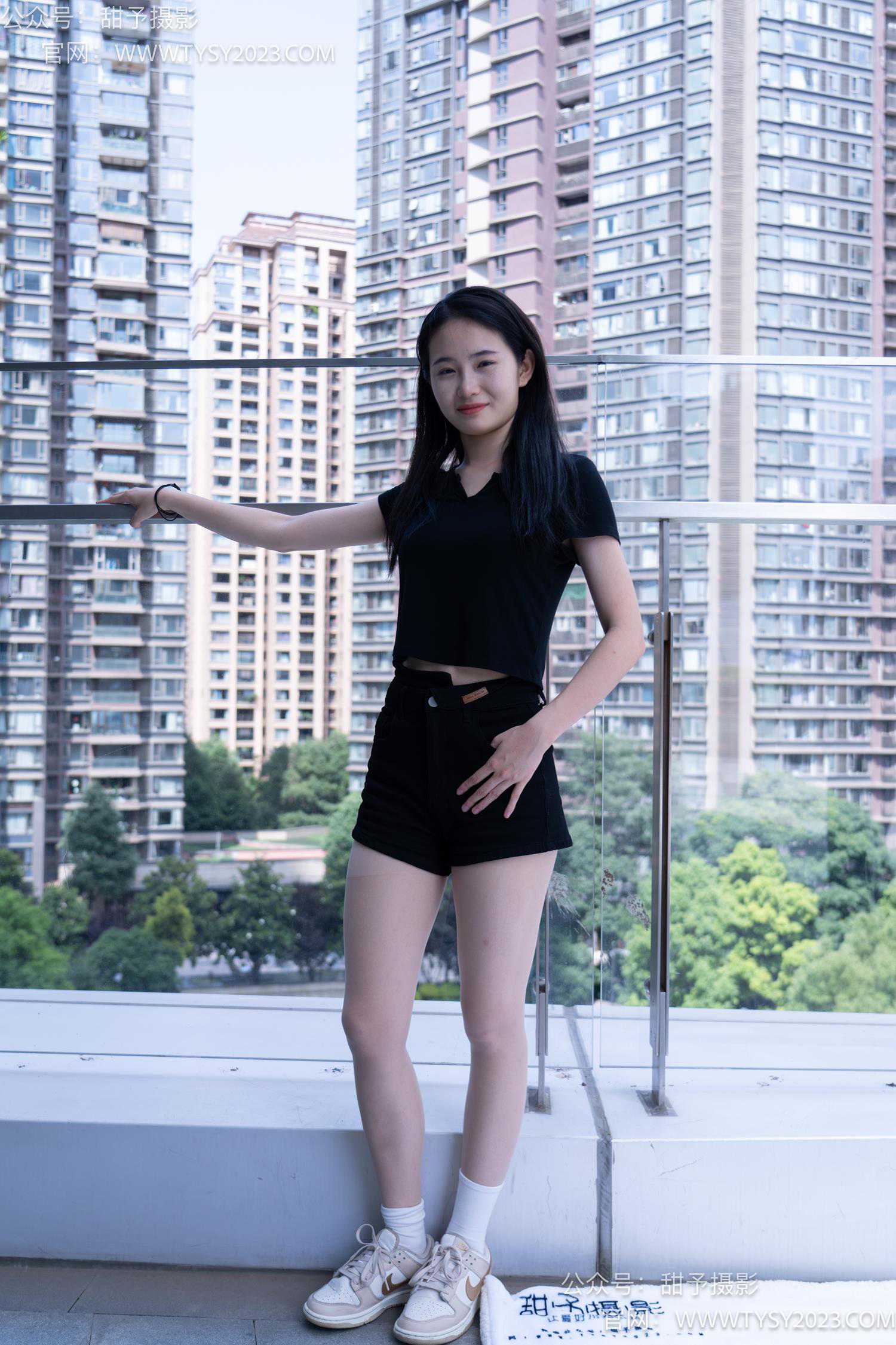 图片[129]-甜予摄影 NO.052 思思-板鞋、白棉袜、肉丝[128P] – 速更版-美库