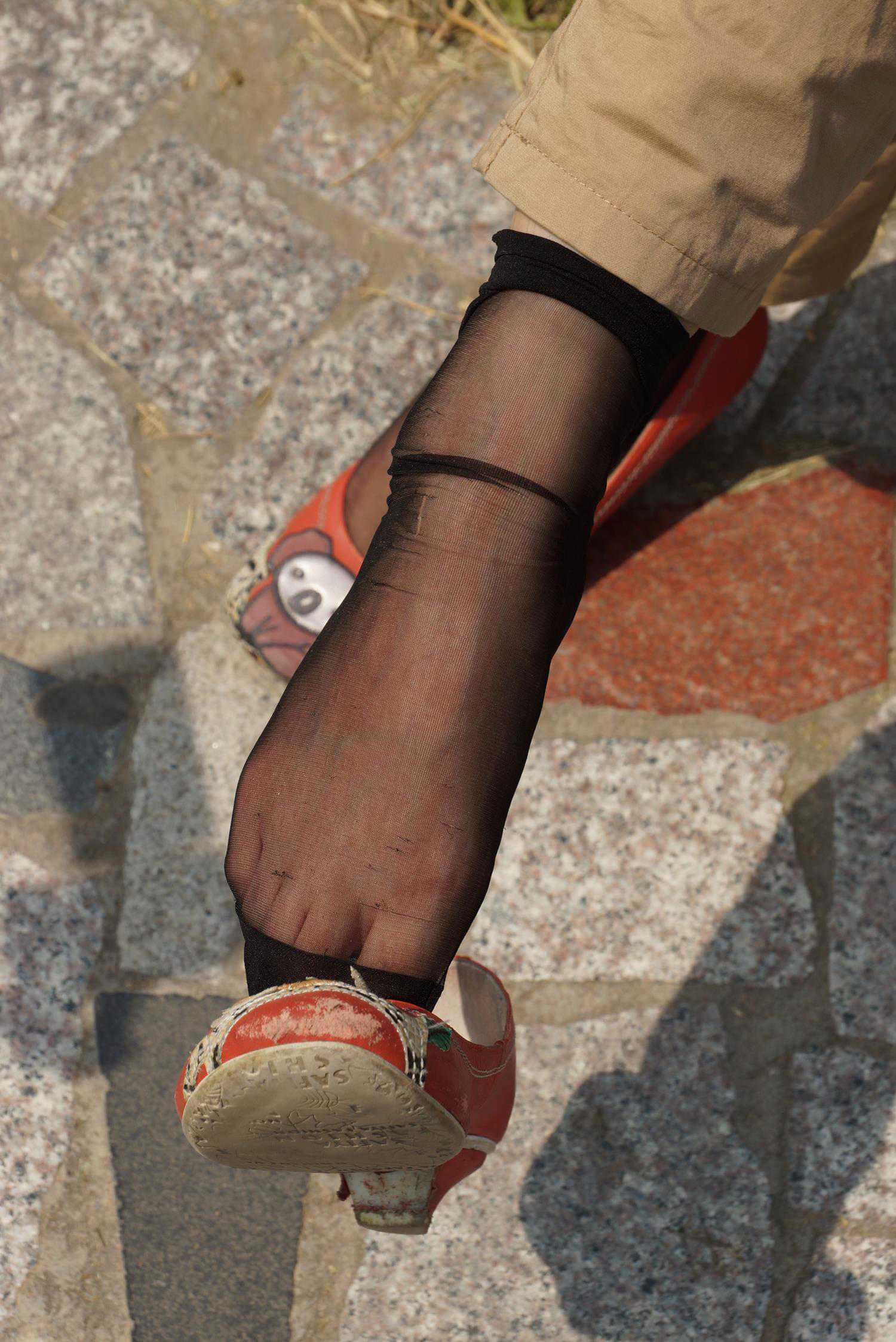 图片[29]-自由摄影 No.294 时尚MM经典嘿丝挑鞋 [44P] – 速更版-美库