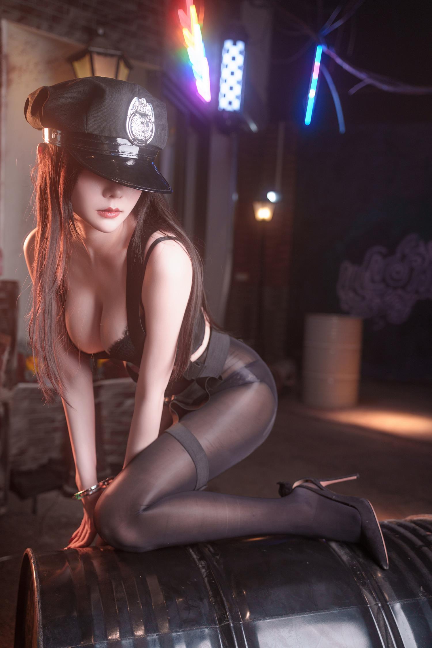 图片[36]-香草喵露露 – 十一月舰长 女警[37P] – 速更版-美库