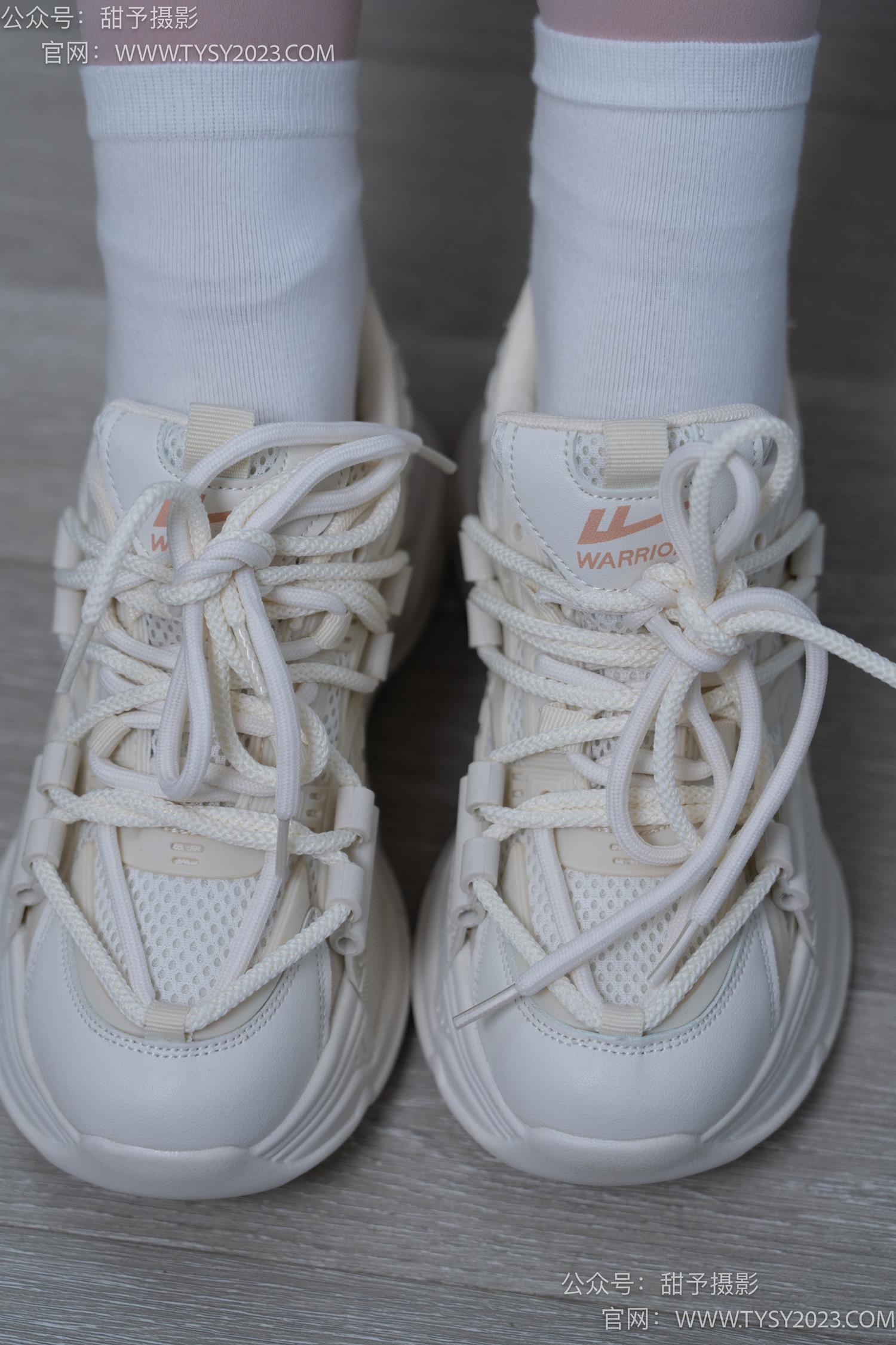 图片[22]-甜予摄影 NO.053 璇璇-瑜伽裤、运动鞋、白棉袜、裸足[149P] – 速更版-美库