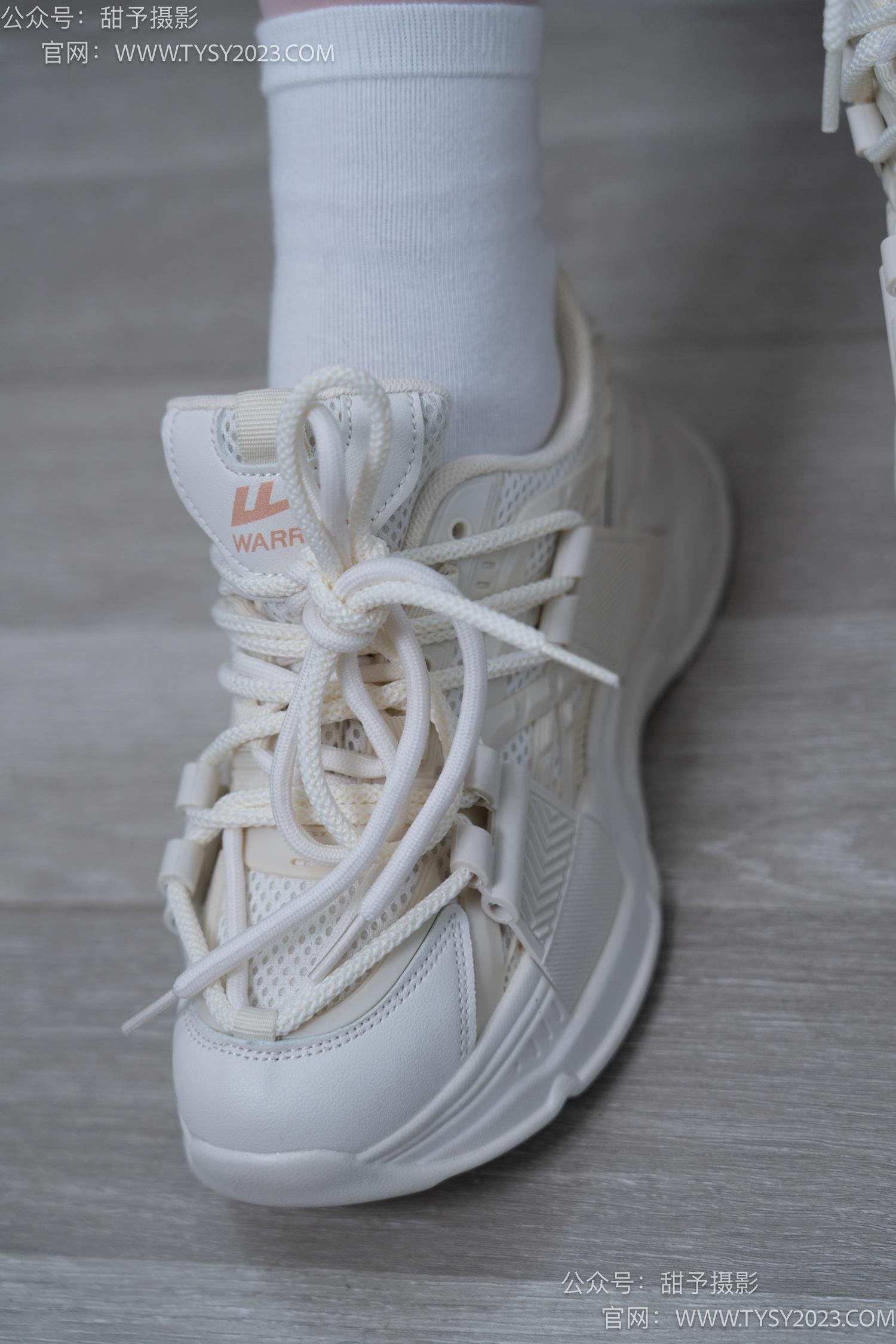 图片[17]-甜予摄影 NO.053 璇璇-瑜伽裤、运动鞋、白棉袜、裸足[149P] – 速更版-美库