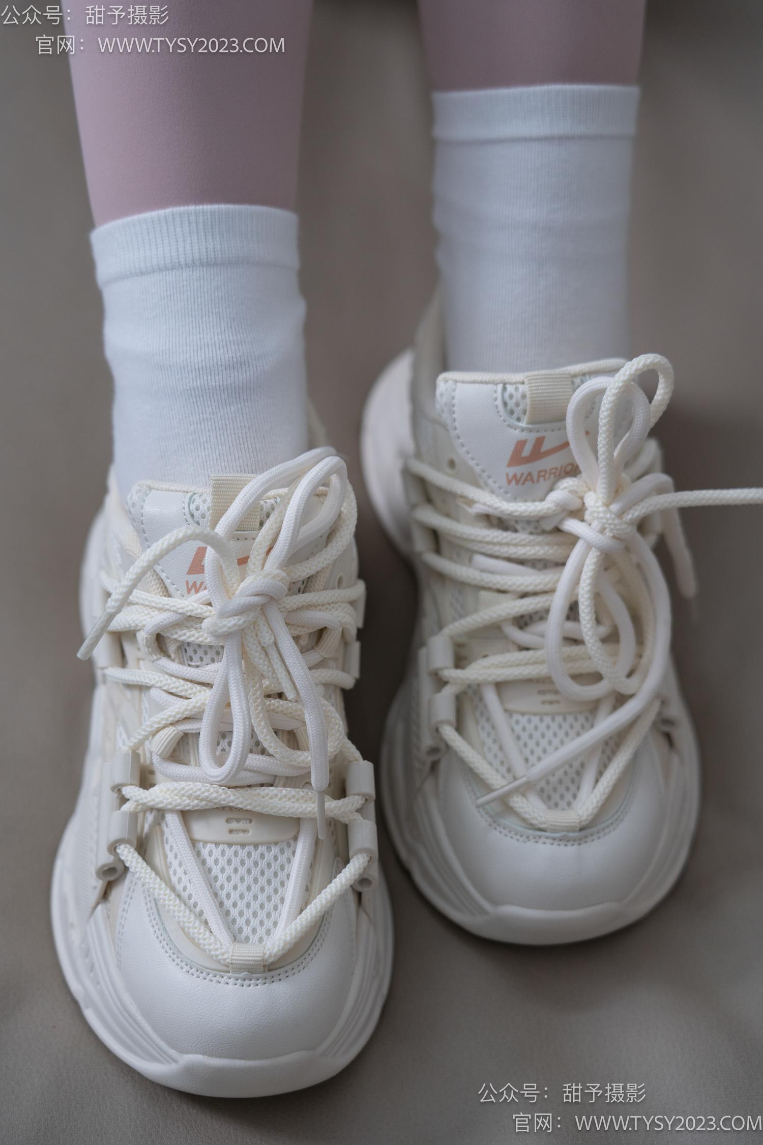 图片[30]-甜予摄影 NO.053 璇璇-瑜伽裤、运动鞋、白棉袜、裸足[149P] – 速更版-美库