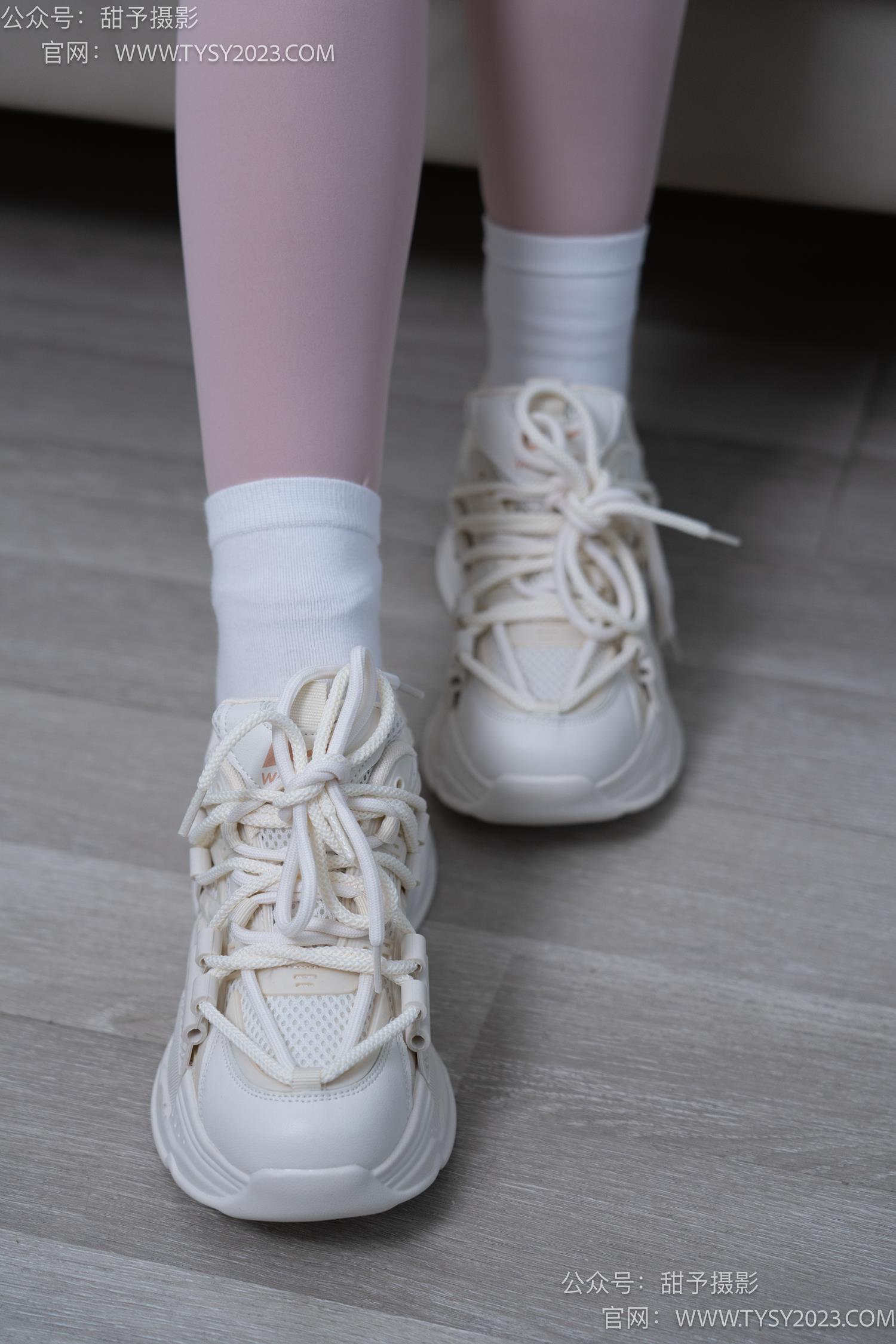 图片[48]-甜予摄影 NO.053 璇璇-瑜伽裤、运动鞋、白棉袜、裸足[149P] – 速更版-美库