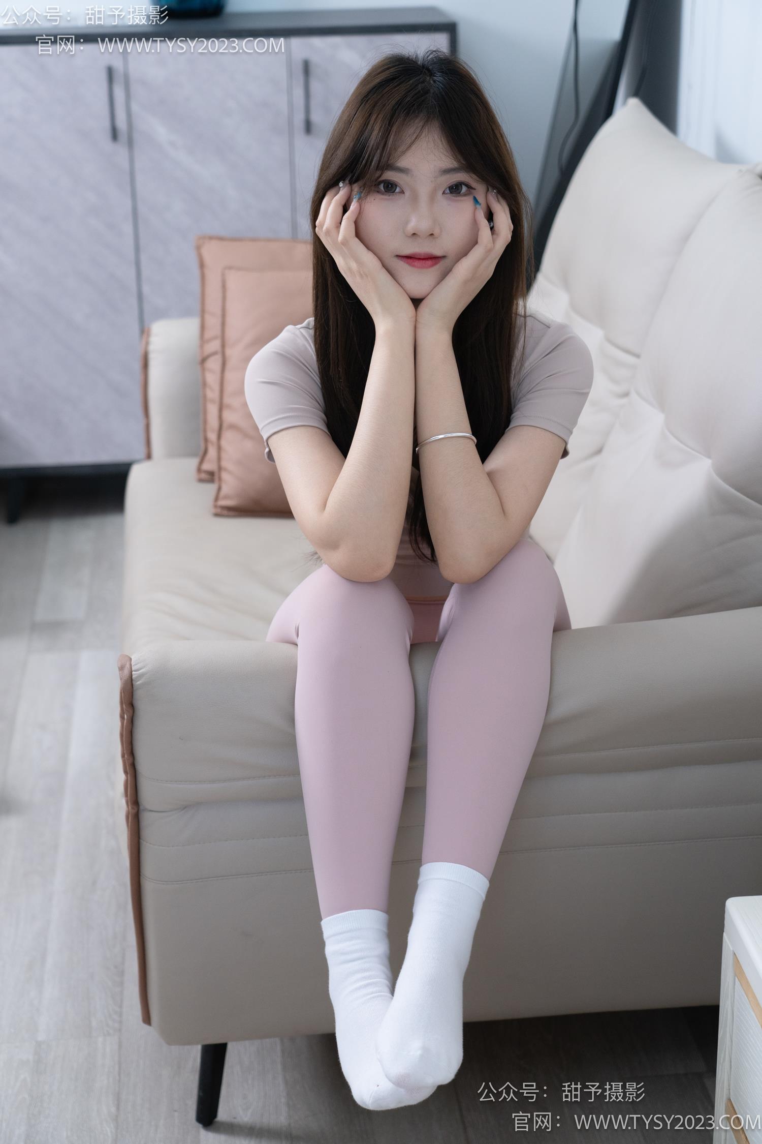 图片[72]-甜予摄影 NO.053 璇璇-瑜伽裤、运动鞋、白棉袜、裸足[149P] – 速更版-美库