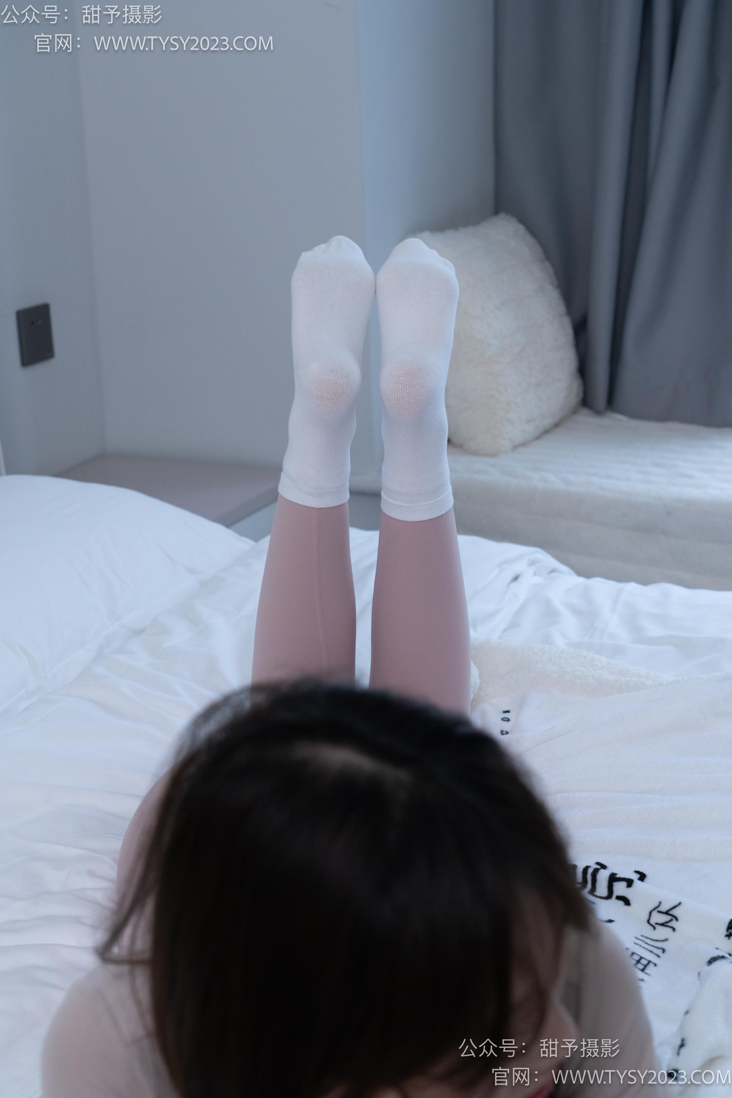 图片[102]-甜予摄影 NO.053 璇璇-瑜伽裤、运动鞋、白棉袜、裸足[149P] – 速更版-美库