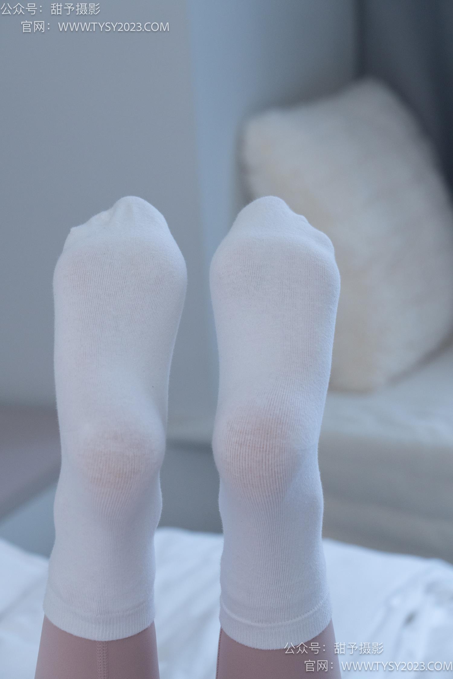 图片[103]-甜予摄影 NO.053 璇璇-瑜伽裤、运动鞋、白棉袜、裸足[149P] – 速更版-美库