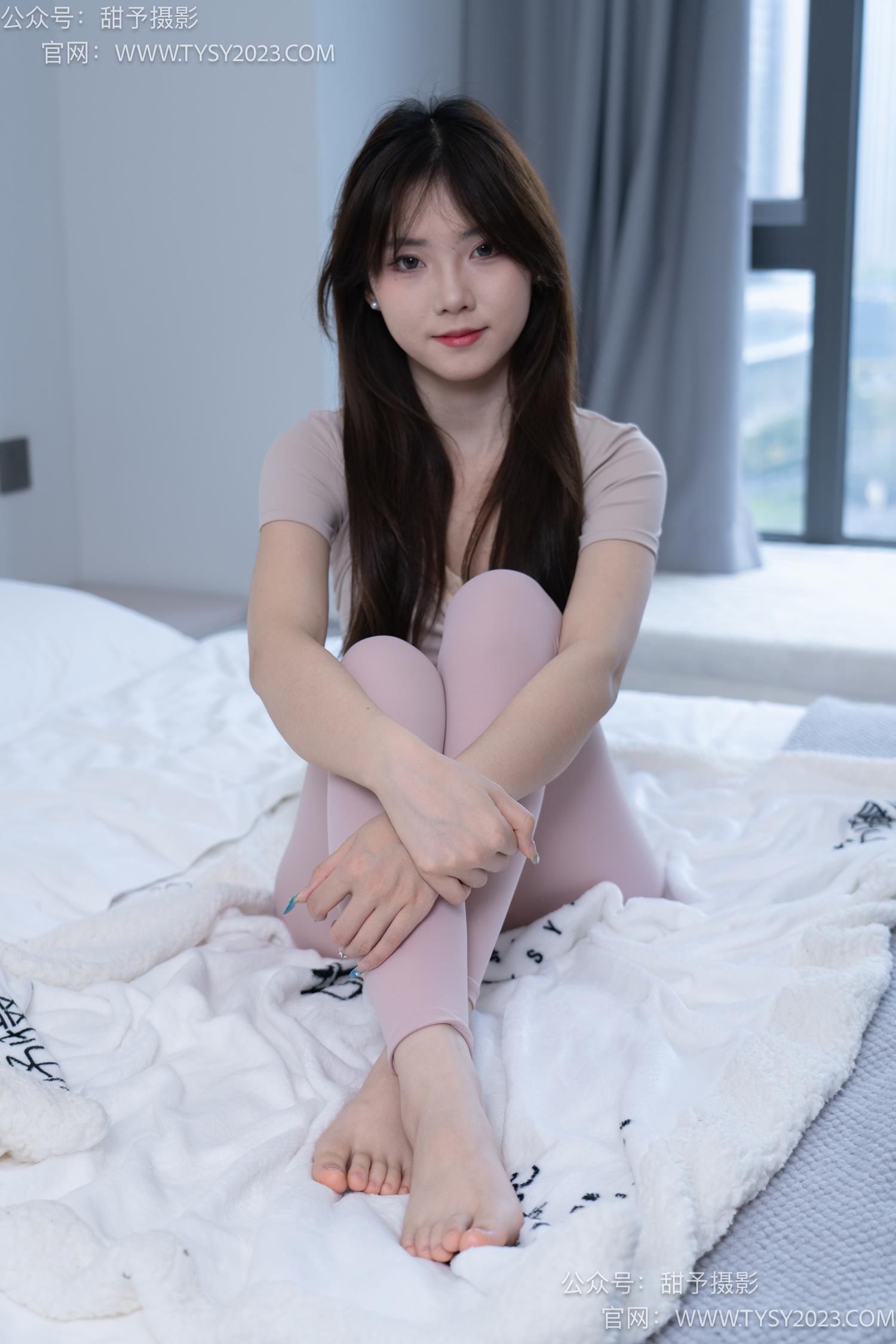 图片[146]-甜予摄影 NO.053 璇璇-瑜伽裤、运动鞋、白棉袜、裸足[149P] – 速更版-美库