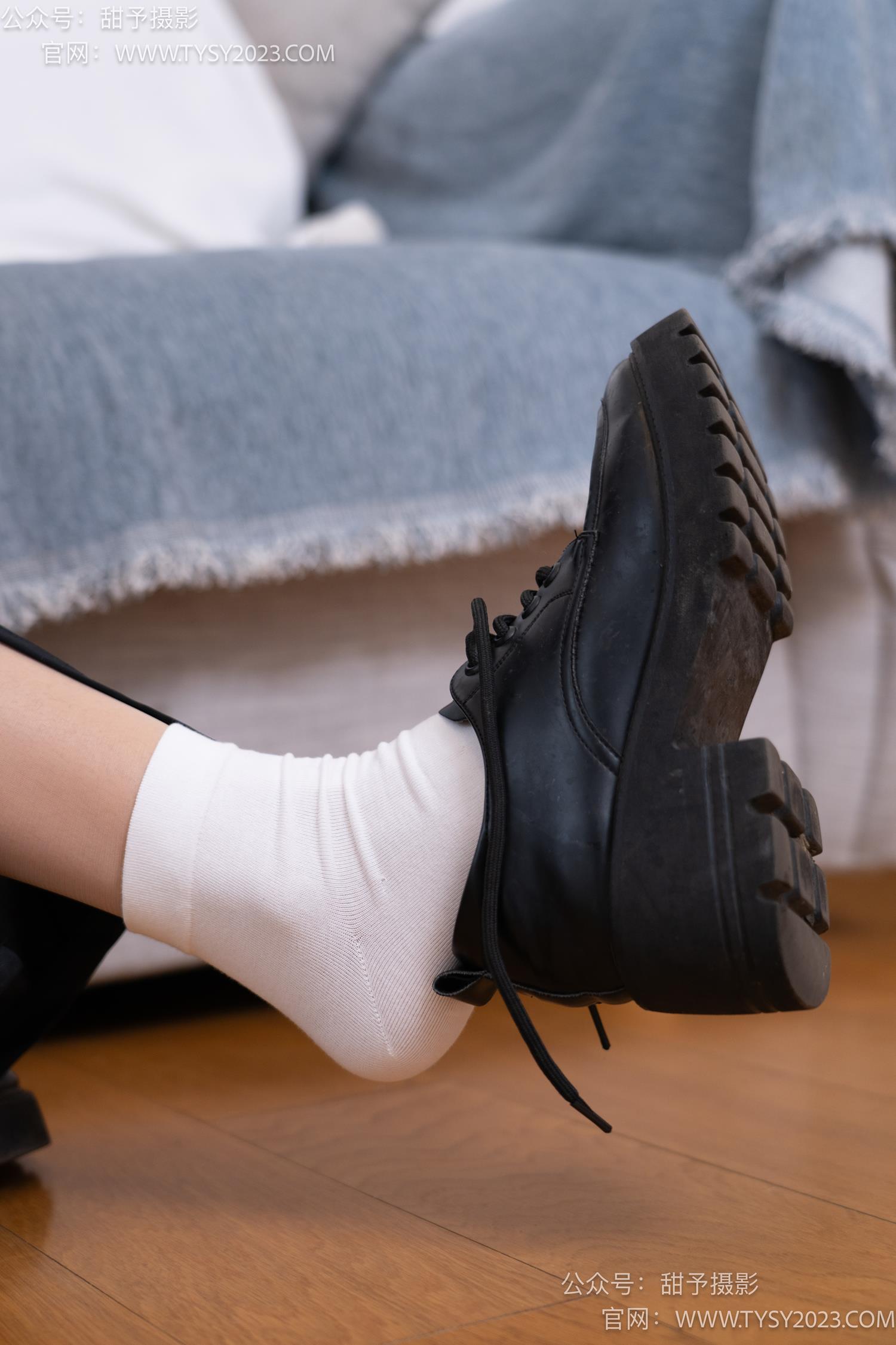 图片[14]-甜予摄影 NO.054 雪梨-皮鞋、白棉袜、肉丝[130P] – 速更版-美库