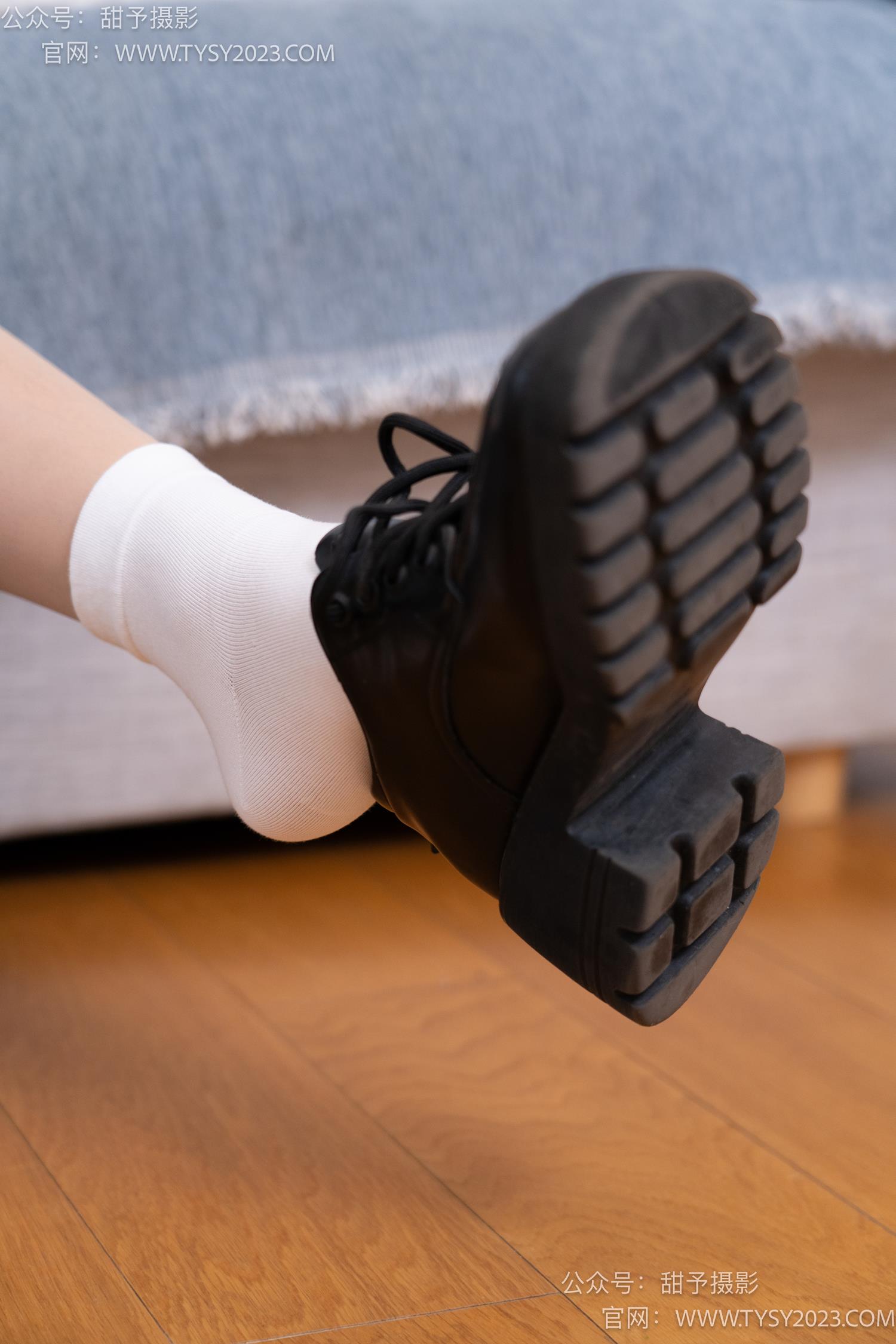 图片[18]-甜予摄影 NO.054 雪梨-皮鞋、白棉袜、肉丝[130P] – 速更版-美库