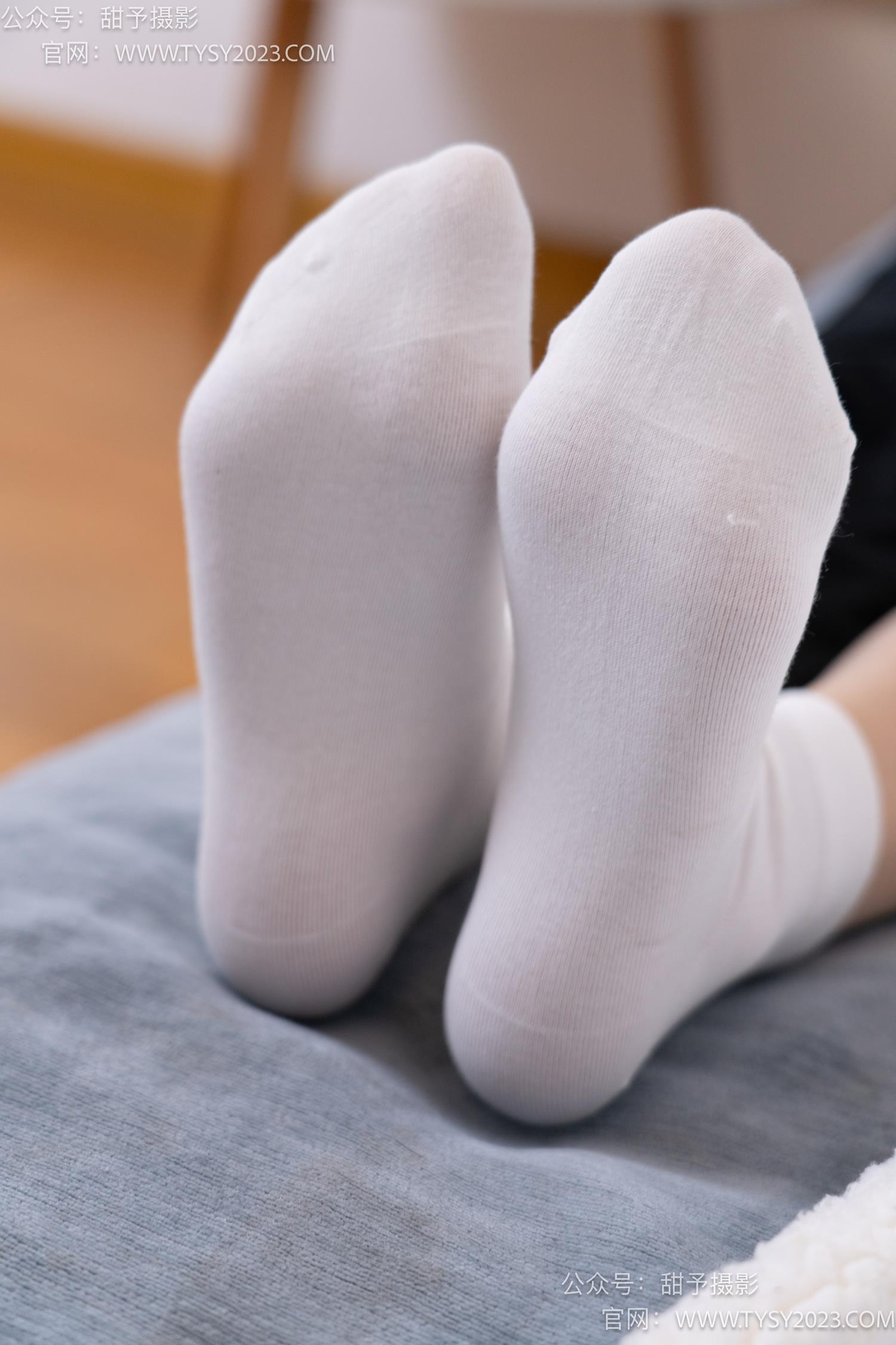 图片[33]-甜予摄影 NO.054 雪梨-皮鞋、白棉袜、肉丝[130P] – 速更版-美库