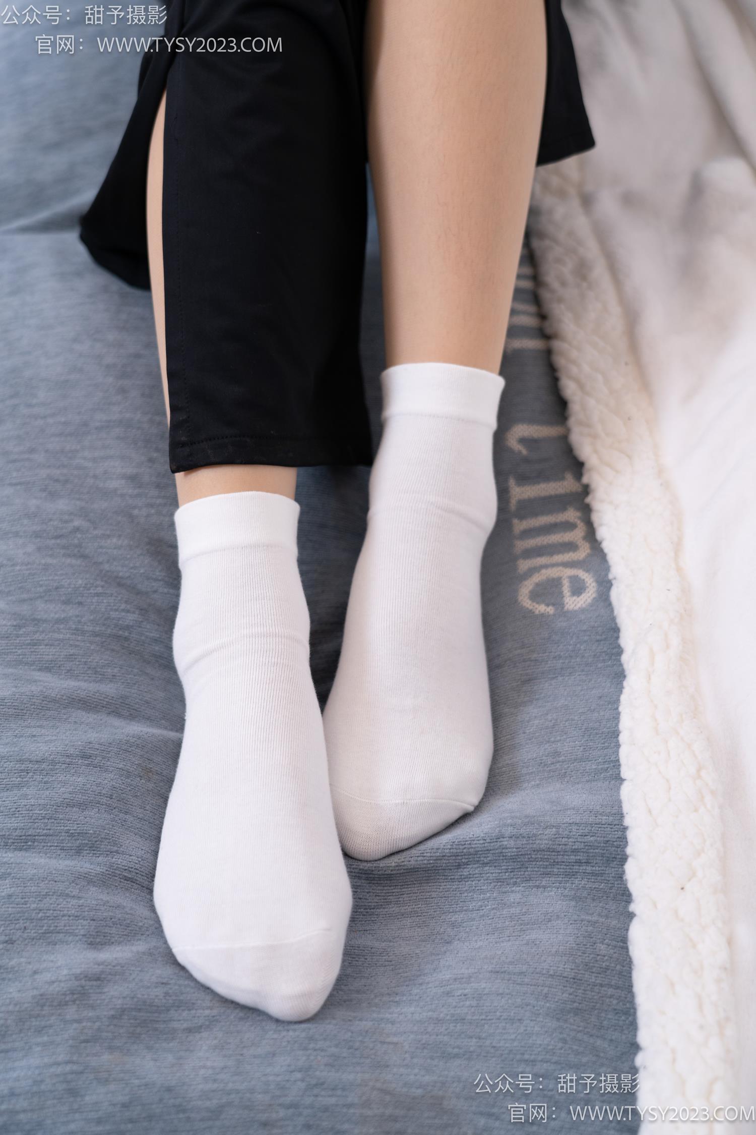 图片[35]-甜予摄影 NO.054 雪梨-皮鞋、白棉袜、肉丝[130P] – 速更版-美库
