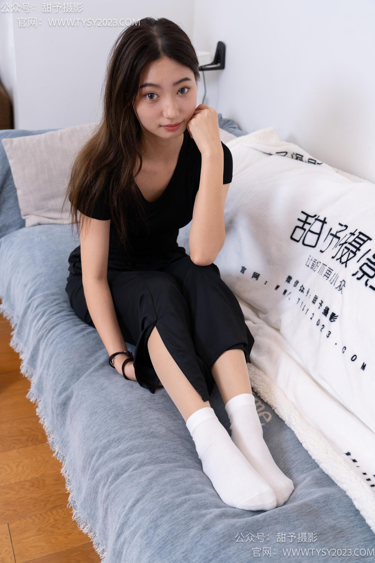 图片[37]-甜予摄影 NO.054 雪梨-皮鞋、白棉袜、肉丝[130P] – 速更版-美库