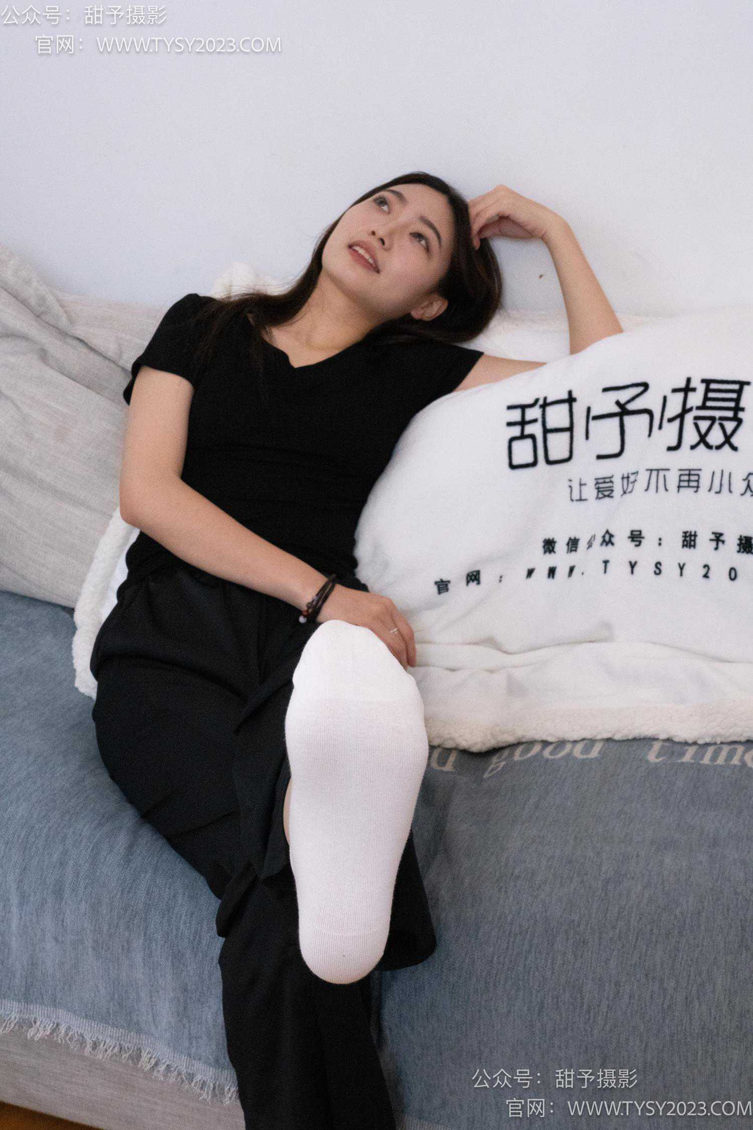 图片[47]-甜予摄影 NO.054 雪梨-皮鞋、白棉袜、肉丝[130P] – 速更版-美库