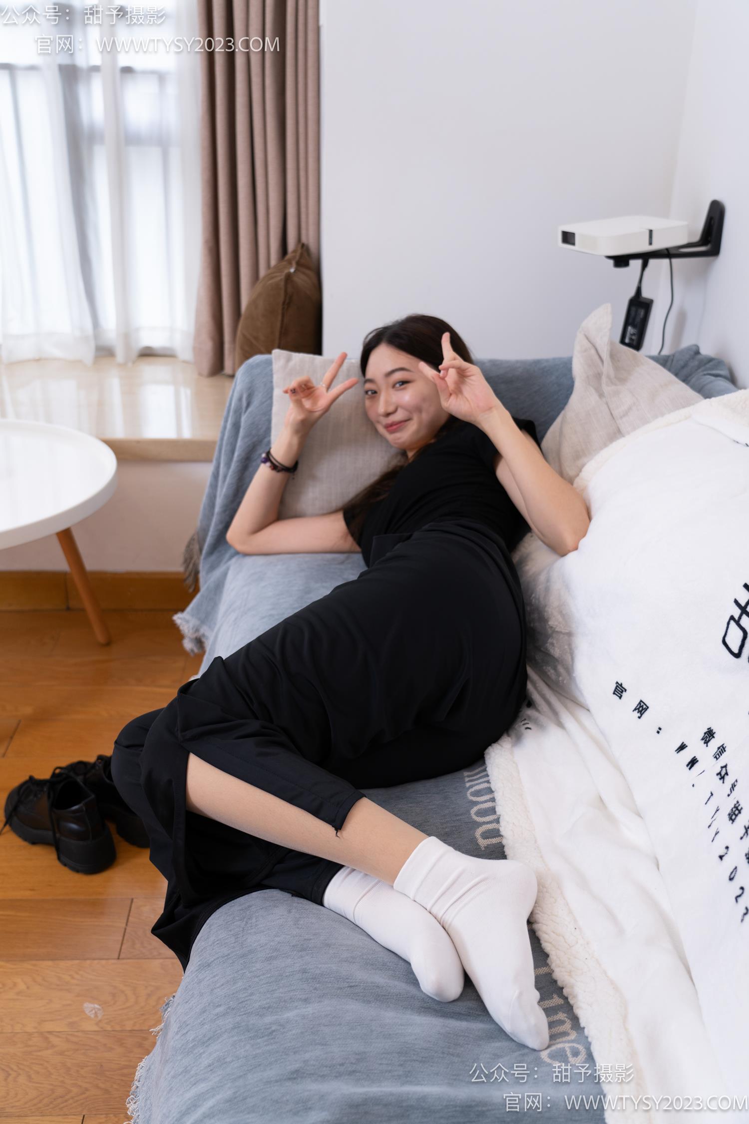 图片[50]-甜予摄影 NO.054 雪梨-皮鞋、白棉袜、肉丝[130P] – 速更版-美库