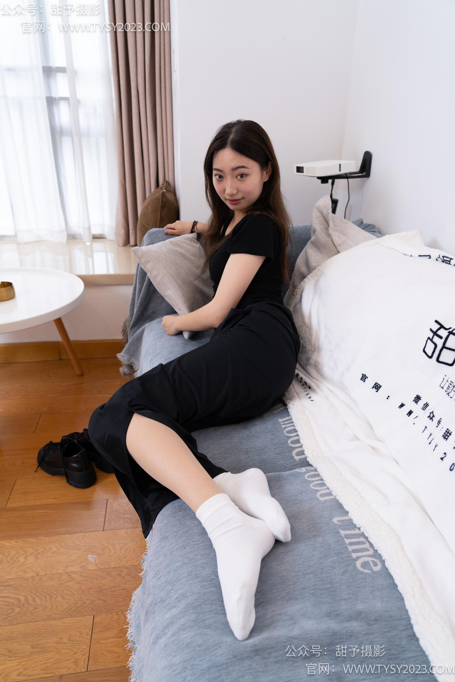 图片[53]-甜予摄影 NO.054 雪梨-皮鞋、白棉袜、肉丝[130P] – 速更版-美库