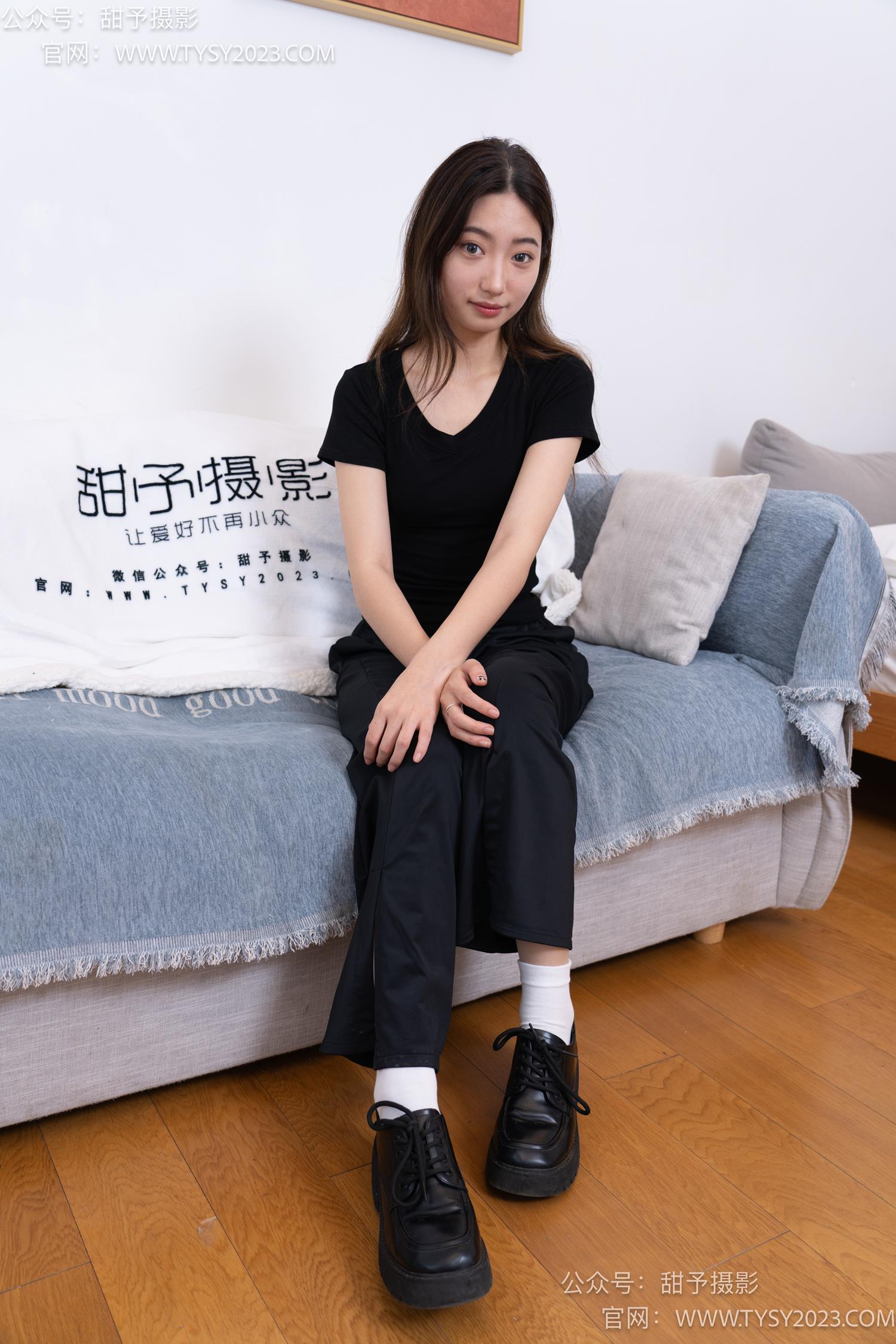 图片[111]-甜予摄影 NO.054 雪梨-皮鞋、白棉袜、肉丝[130P] – 速更版-美库