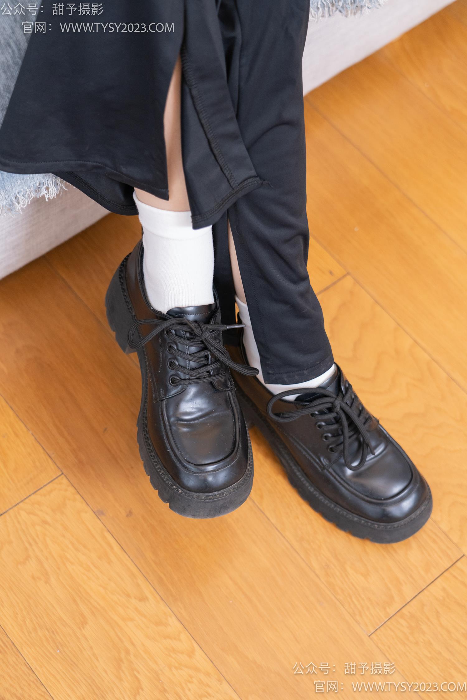 图片[120]-甜予摄影 NO.054 雪梨-皮鞋、白棉袜、肉丝[130P] – 速更版-美库