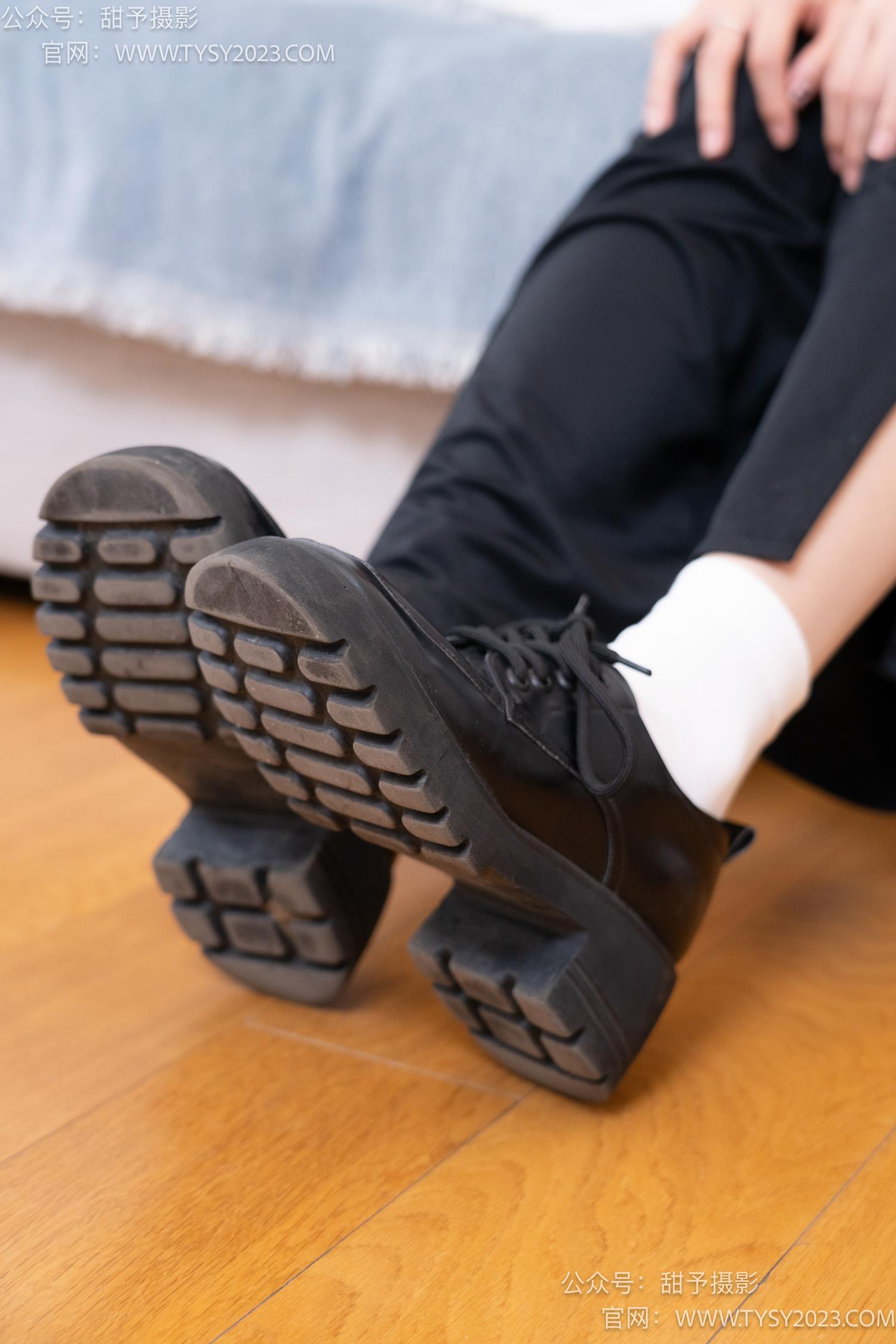 图片[127]-甜予摄影 NO.054 雪梨-皮鞋、白棉袜、肉丝[130P] – 速更版-美库