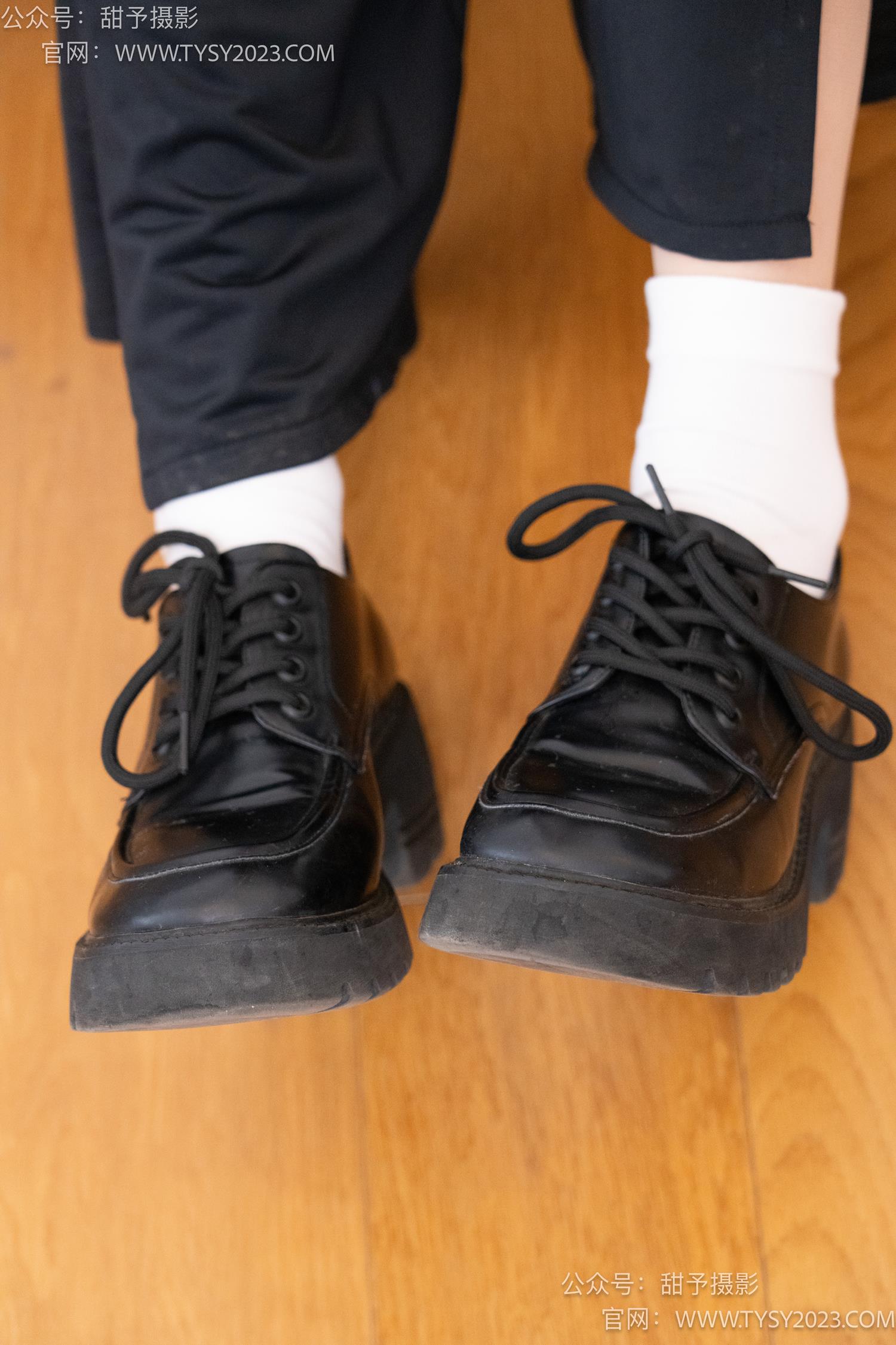 图片[128]-甜予摄影 NO.054 雪梨-皮鞋、白棉袜、肉丝[130P] – 速更版-美库