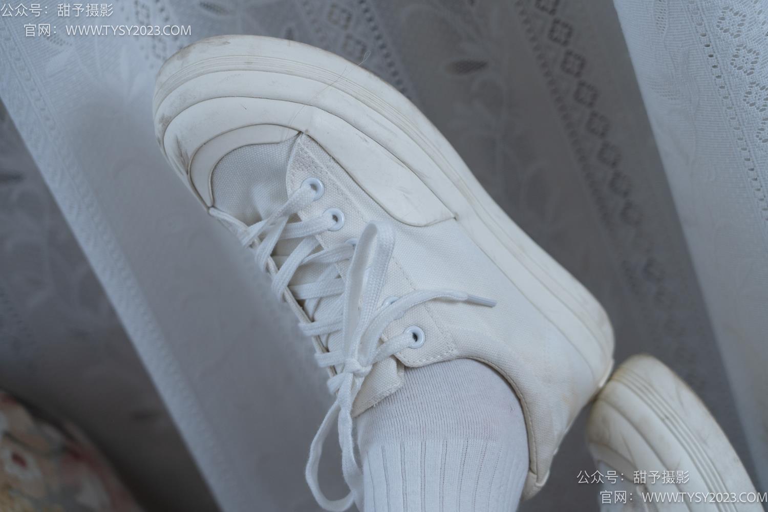 图片[15]-甜予摄影 NO.055 筱筱-板鞋、白棉袜、裸足[116P] – 速更版-美库