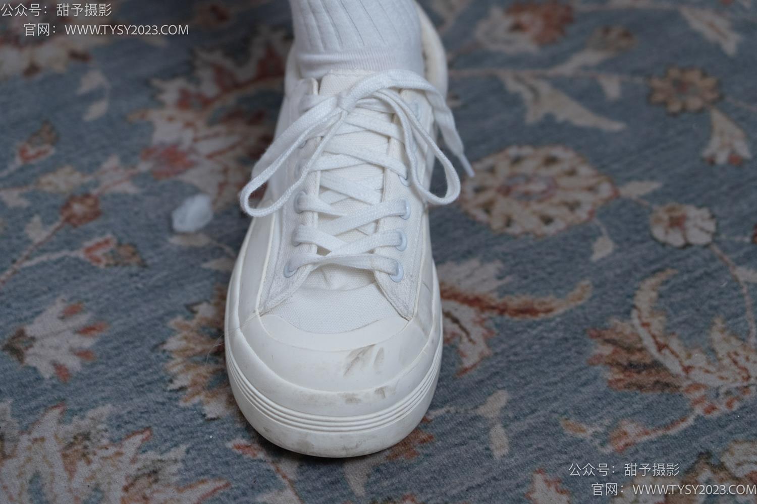 图片[24]-甜予摄影 NO.055 筱筱-板鞋、白棉袜、裸足[116P] – 速更版-美库