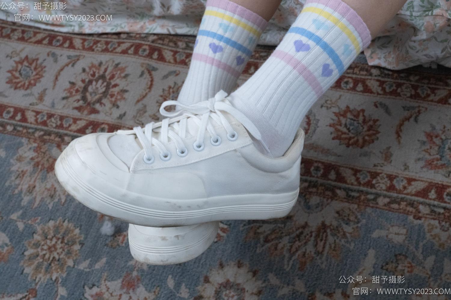 图片[33]-甜予摄影 NO.055 筱筱-板鞋、白棉袜、裸足[116P] – 速更版-美库