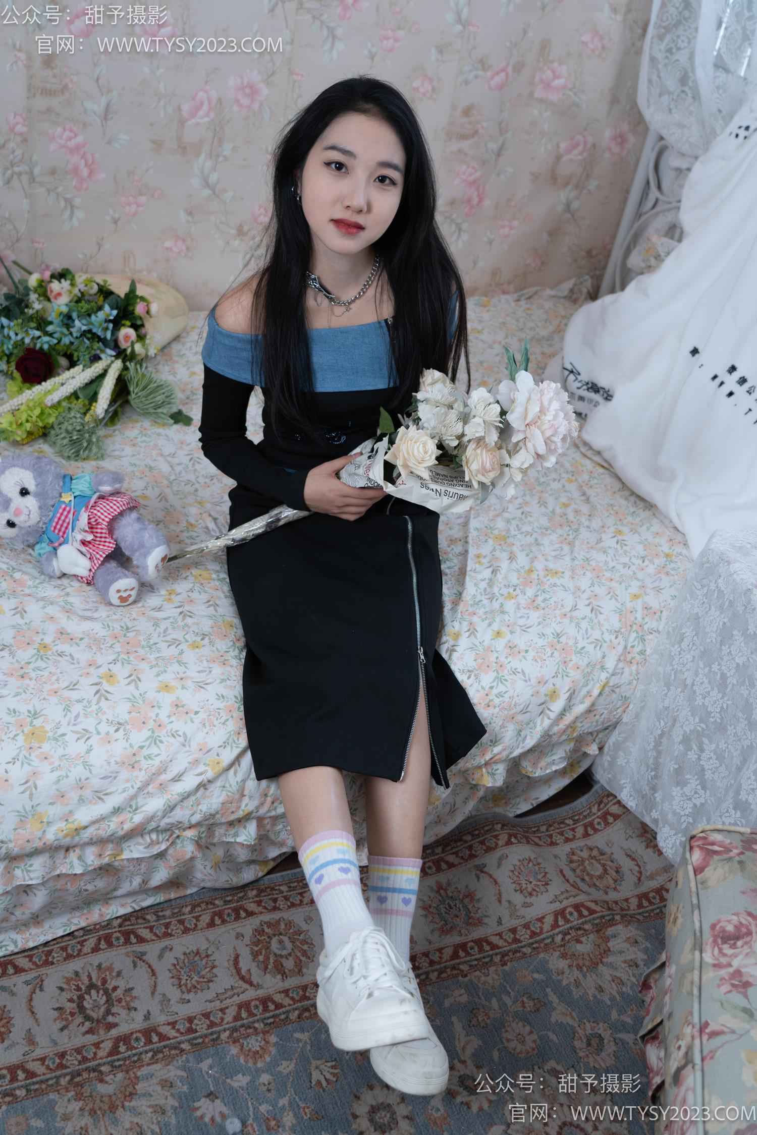 图片[37]-甜予摄影 NO.055 筱筱-板鞋、白棉袜、裸足[116P] – 速更版-美库