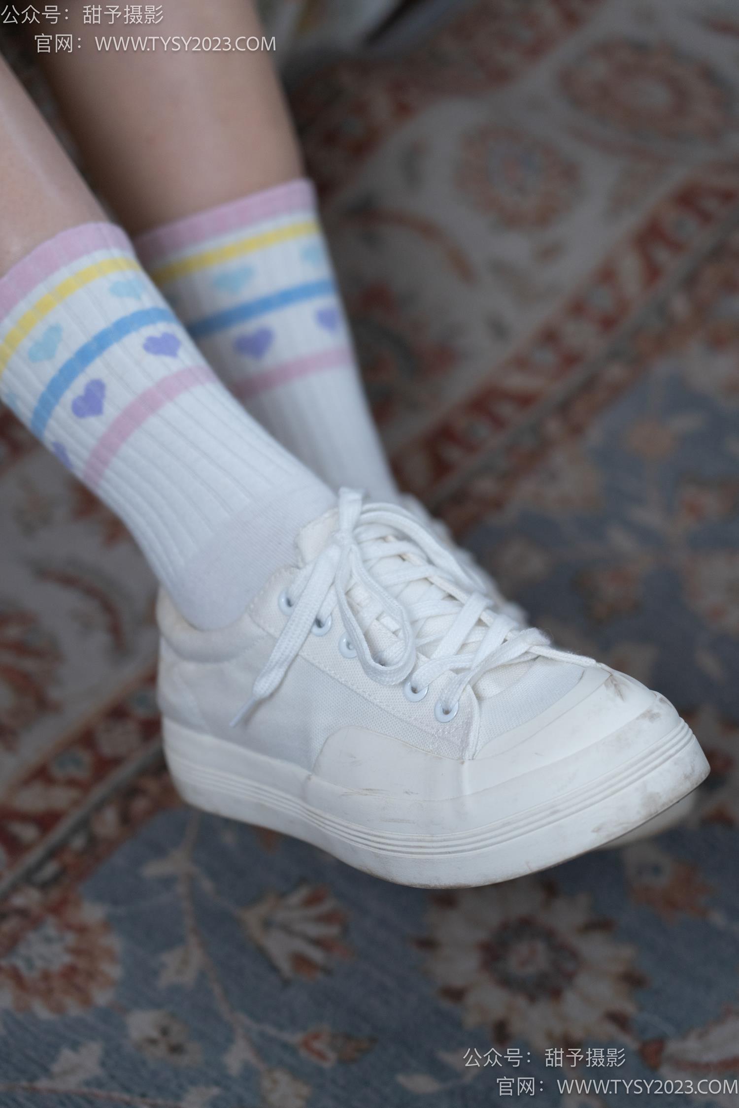 图片[38]-甜予摄影 NO.055 筱筱-板鞋、白棉袜、裸足[116P] – 速更版-美库