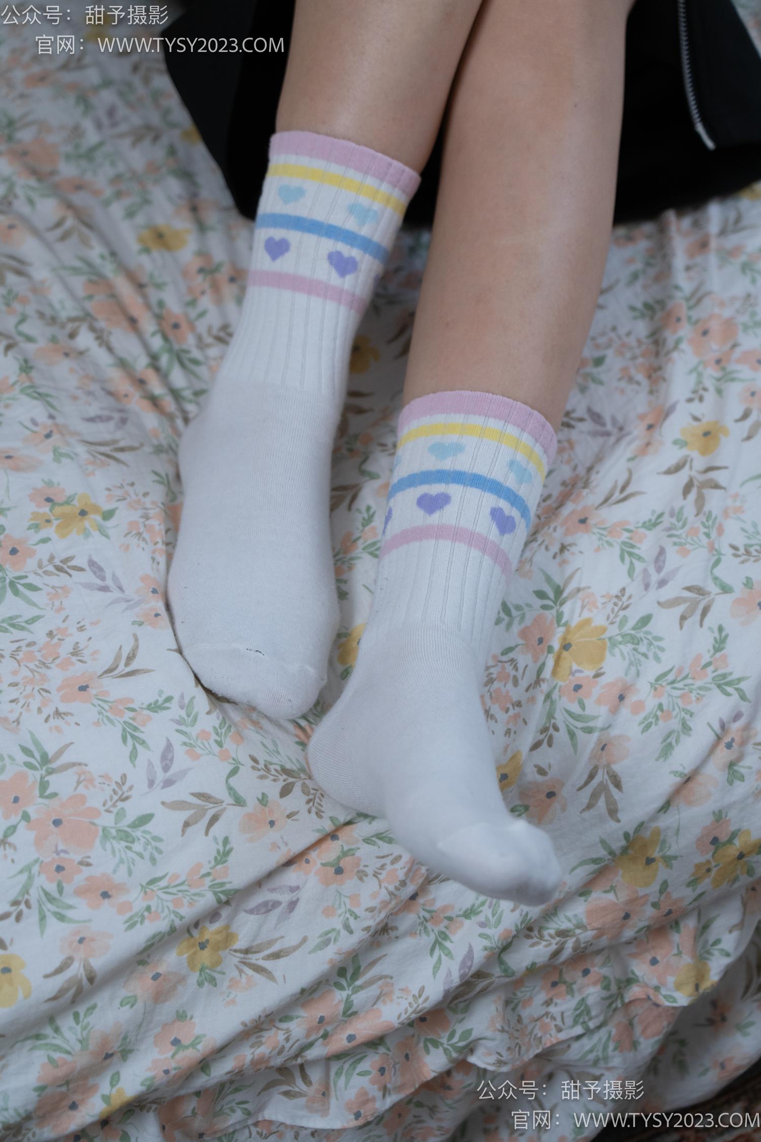 图片[51]-甜予摄影 NO.055 筱筱-板鞋、白棉袜、裸足[116P] – 速更版-美库