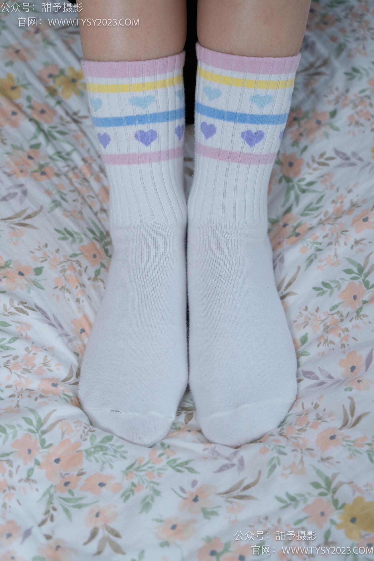 图片[62]-甜予摄影 NO.055 筱筱-板鞋、白棉袜、裸足[116P] – 速更版-美库