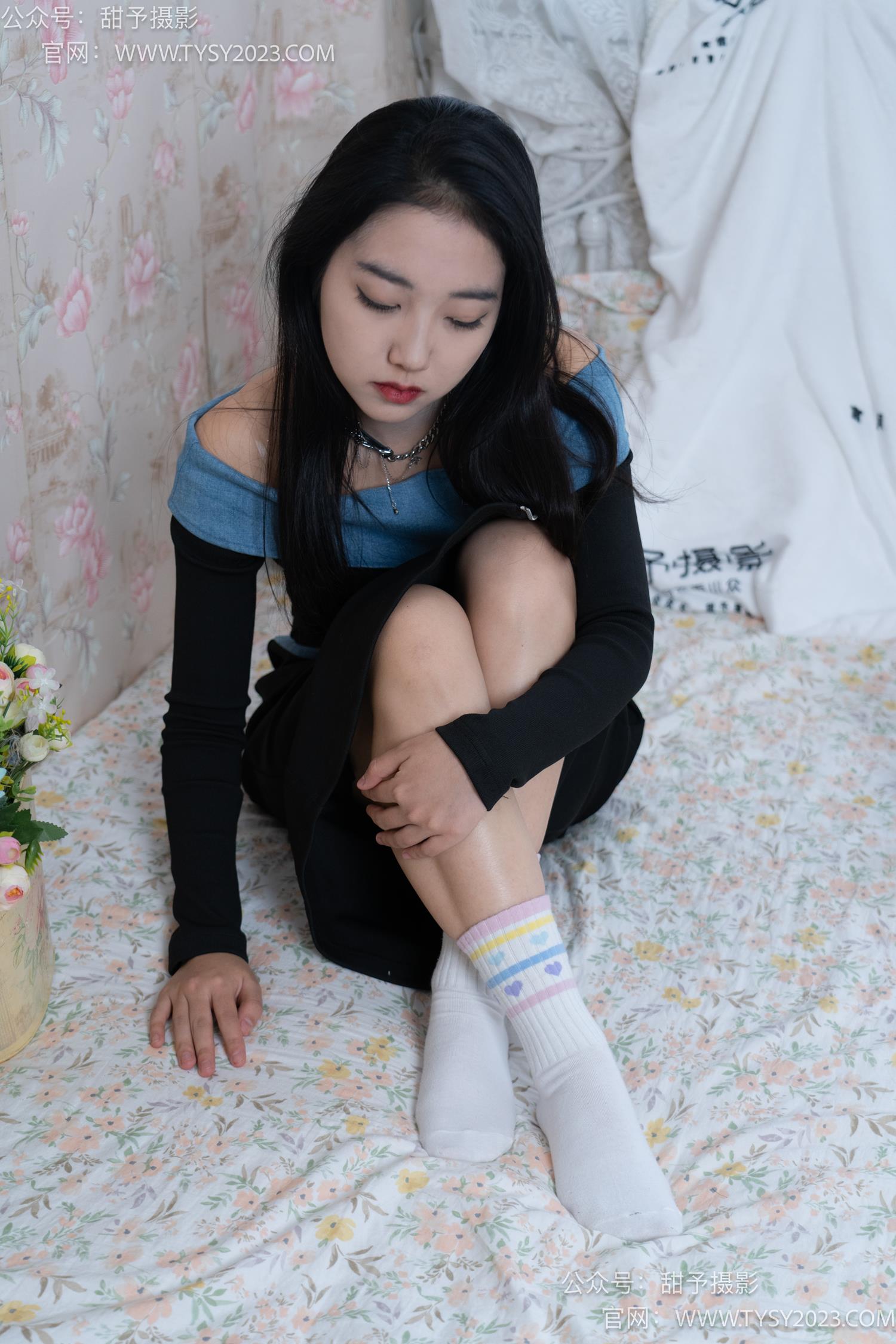 图片[79]-甜予摄影 NO.055 筱筱-板鞋、白棉袜、裸足[116P] – 速更版-美库