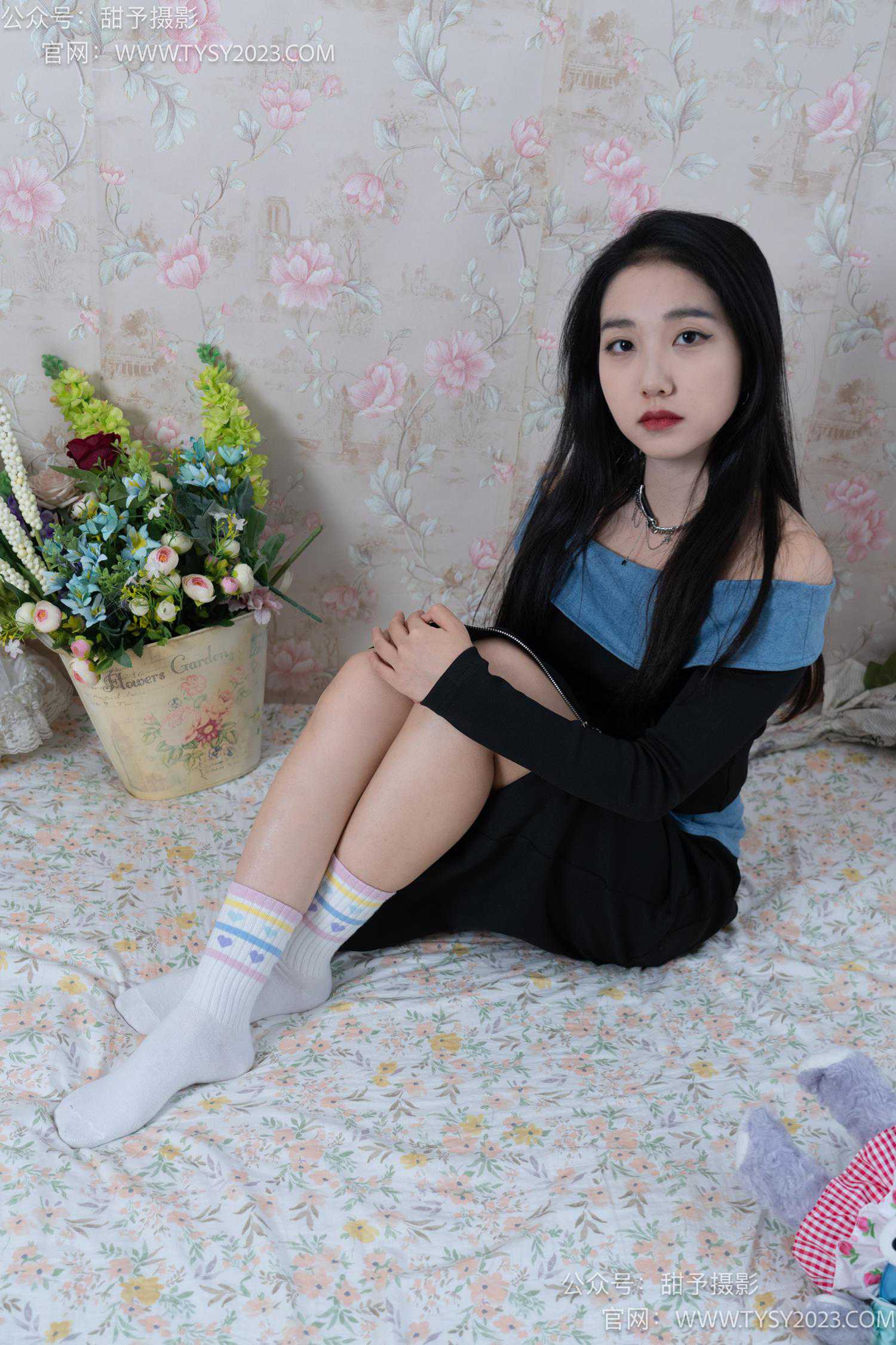 图片[84]-甜予摄影 NO.055 筱筱-板鞋、白棉袜、裸足[116P] – 速更版-美库