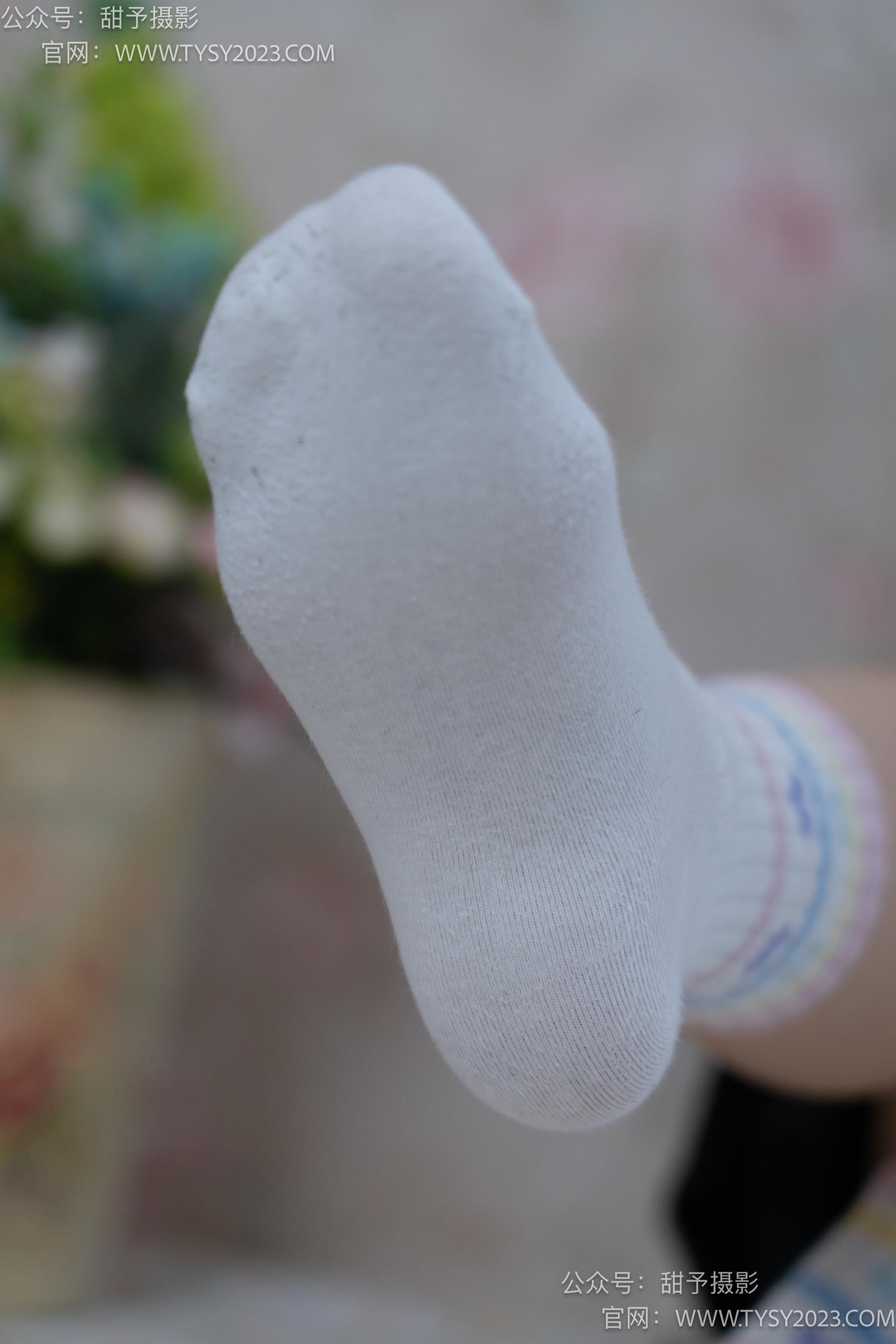 图片[87]-甜予摄影 NO.055 筱筱-板鞋、白棉袜、裸足[116P] – 速更版-美库