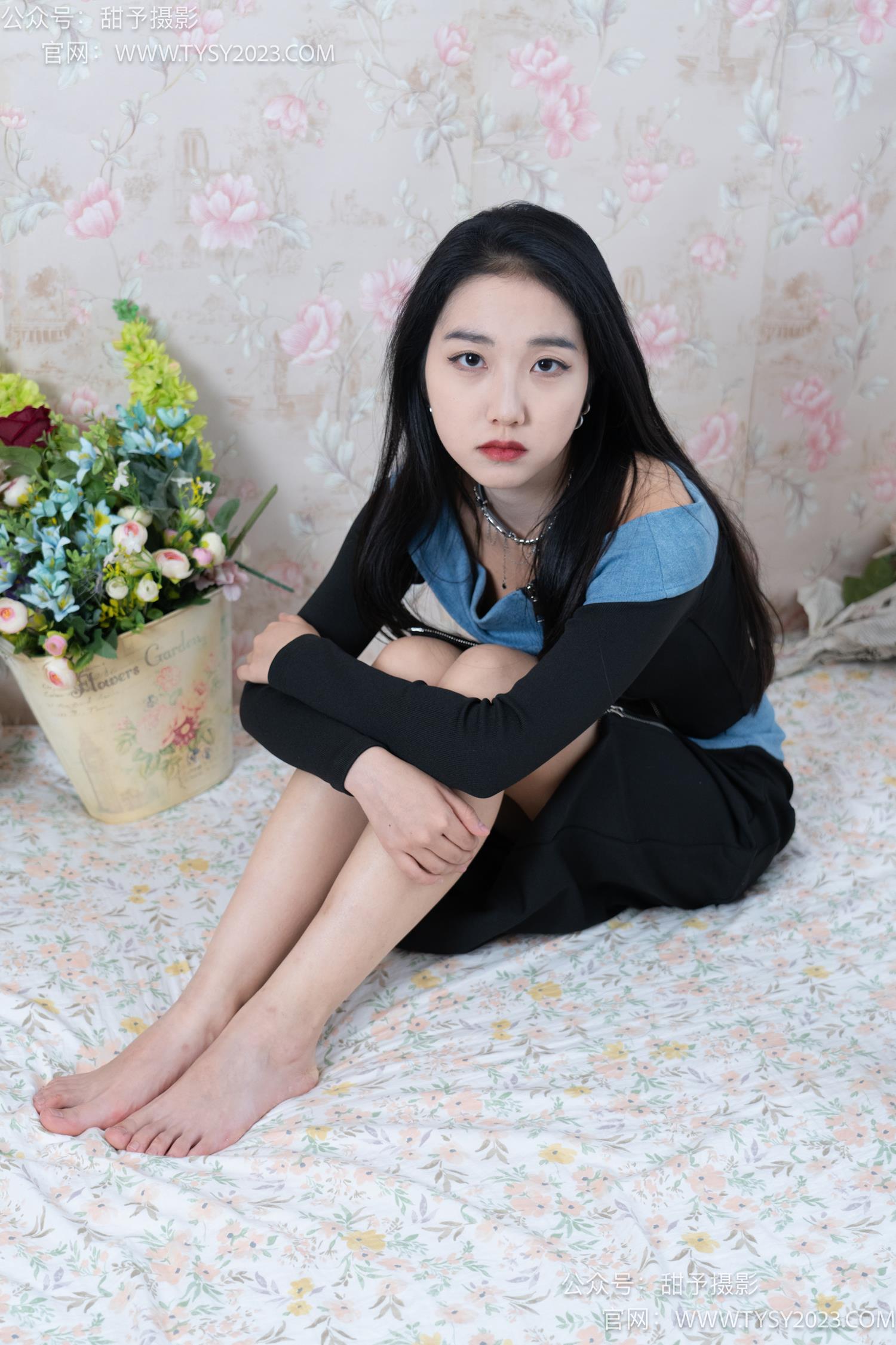 图片[99]-甜予摄影 NO.055 筱筱-板鞋、白棉袜、裸足[116P] – 速更版-美库