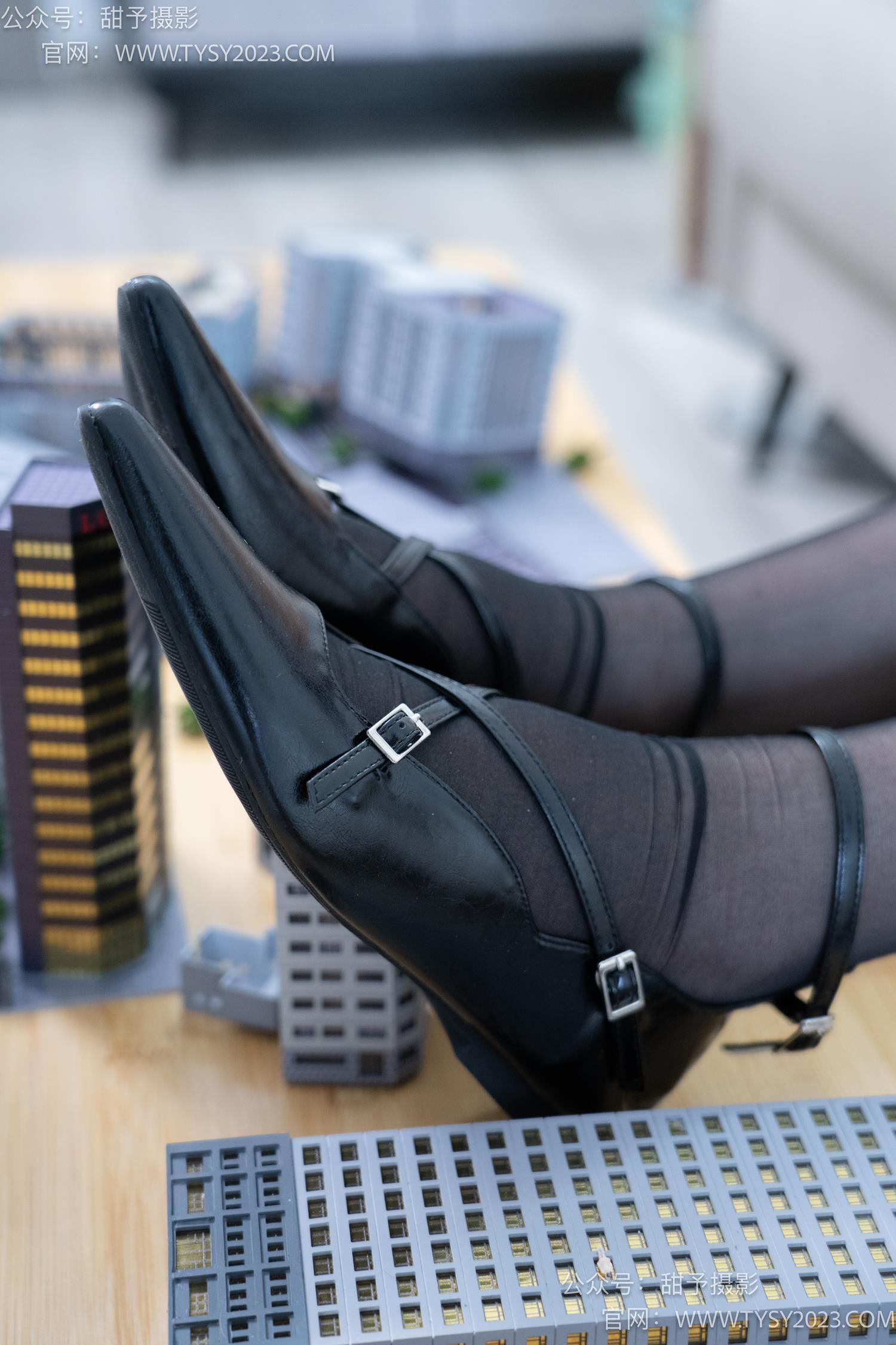 图片[22]-甜予摄影 NO.056 璇璇-高跟鞋、黑丝、白丝、裸足、小人国剧情[194P] – 速更版-美库