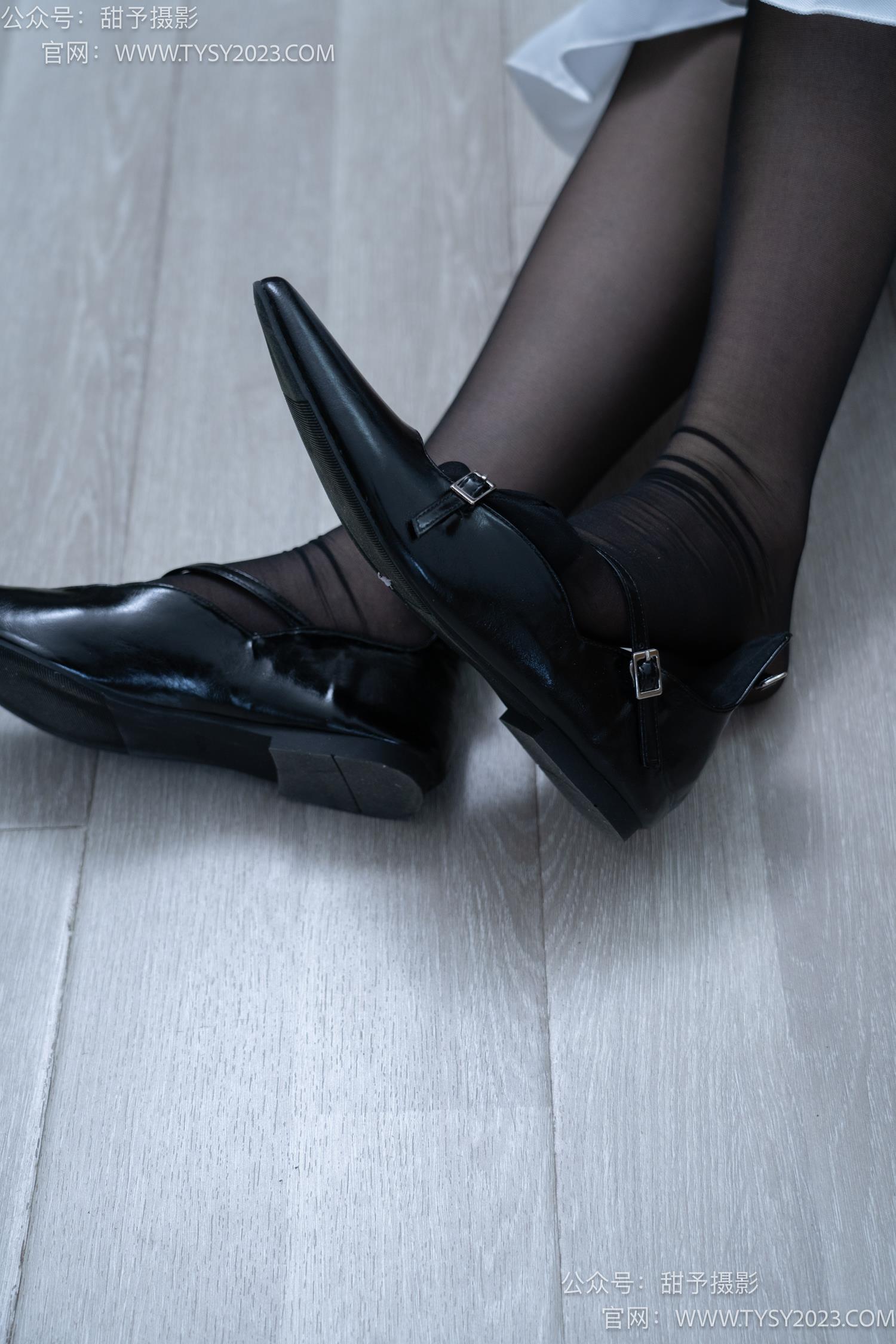 图片[42]-甜予摄影 NO.056 璇璇-高跟鞋、黑丝、白丝、裸足、小人国剧情[194P] – 速更版-美库