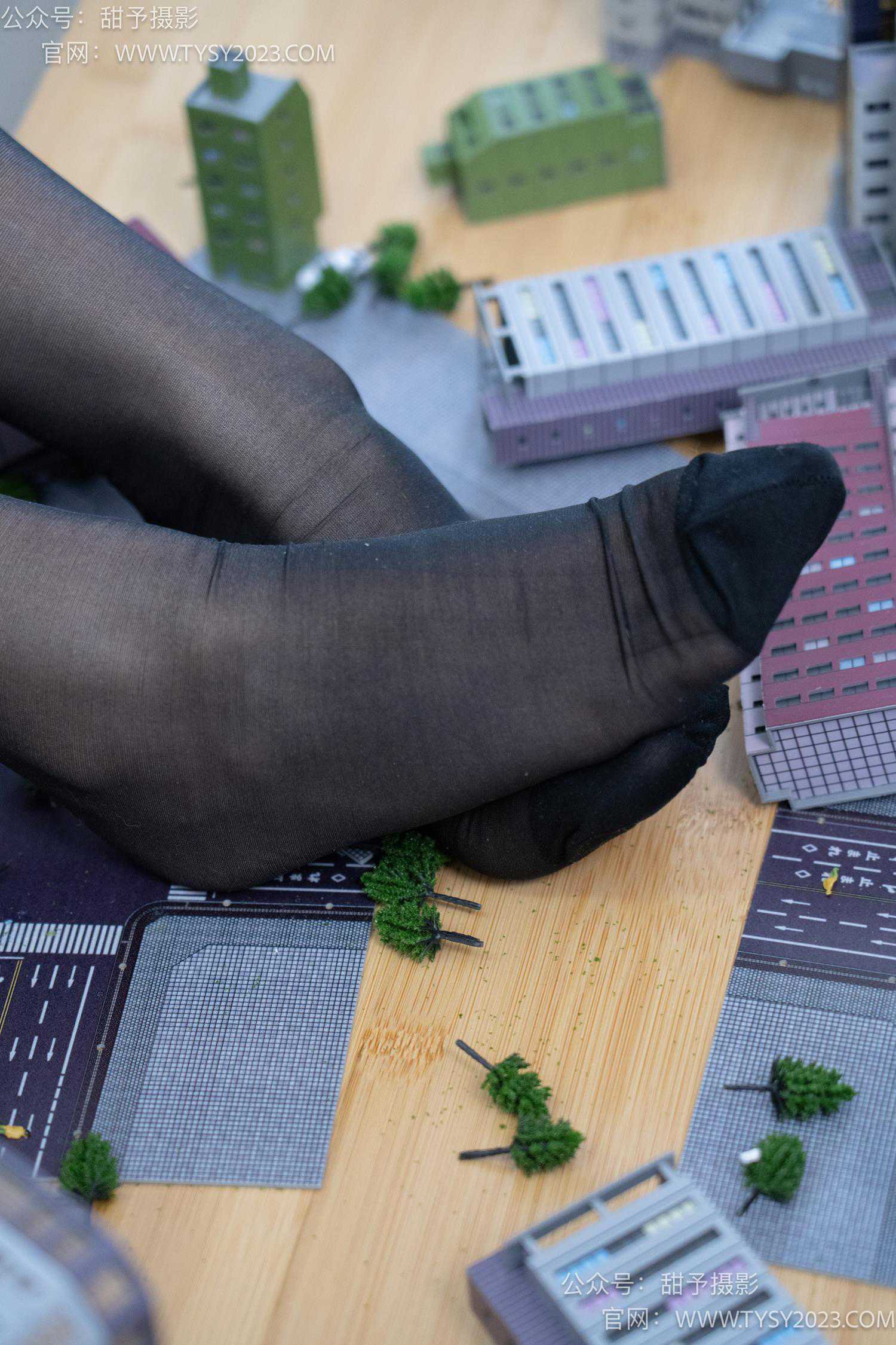 图片[78]-甜予摄影 NO.056 璇璇-高跟鞋、黑丝、白丝、裸足、小人国剧情[194P] – 速更版-美库