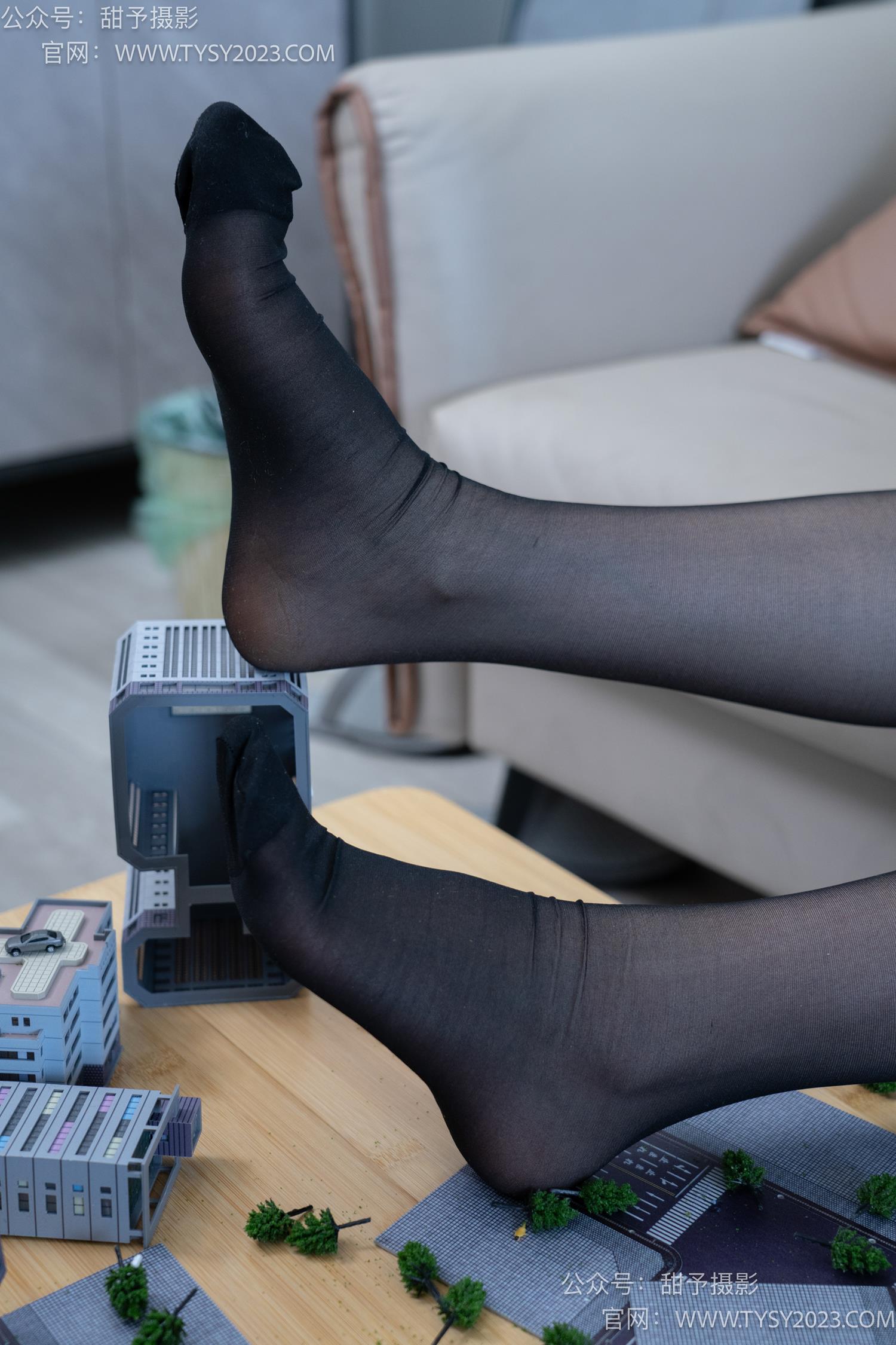 图片[82]-甜予摄影 NO.056 璇璇-高跟鞋、黑丝、白丝、裸足、小人国剧情[194P] – 速更版-美库