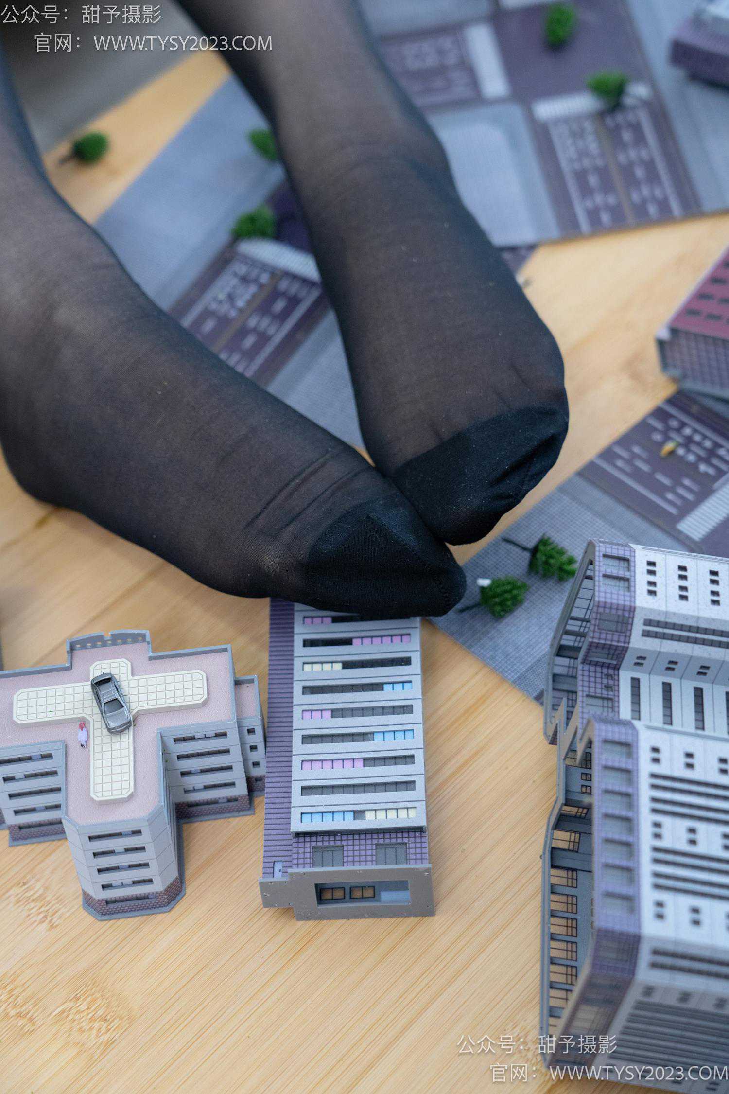 图片[84]-甜予摄影 NO.056 璇璇-高跟鞋、黑丝、白丝、裸足、小人国剧情[194P] – 速更版-美库