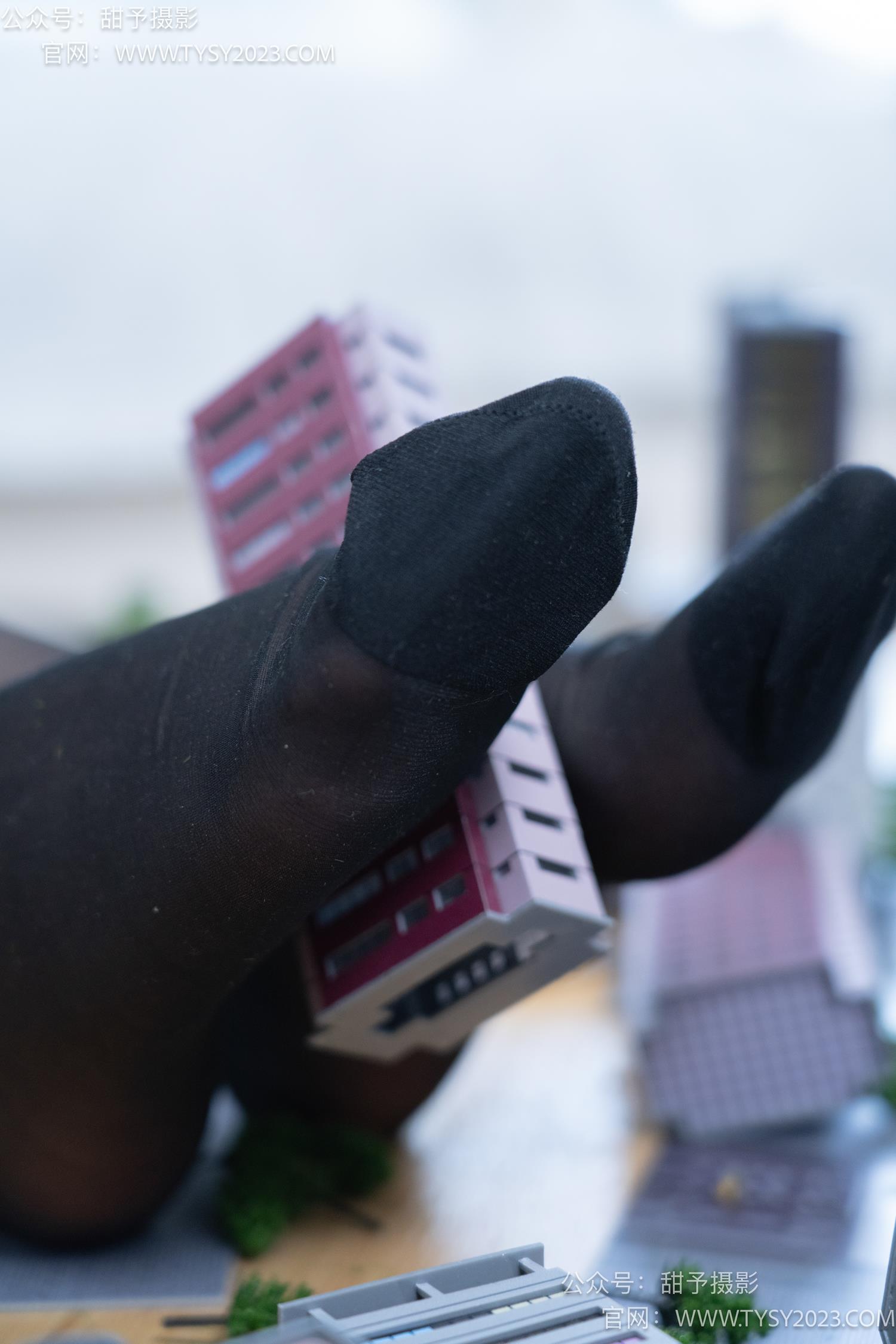 图片[99]-甜予摄影 NO.056 璇璇-高跟鞋、黑丝、白丝、裸足、小人国剧情[194P] – 速更版-美库