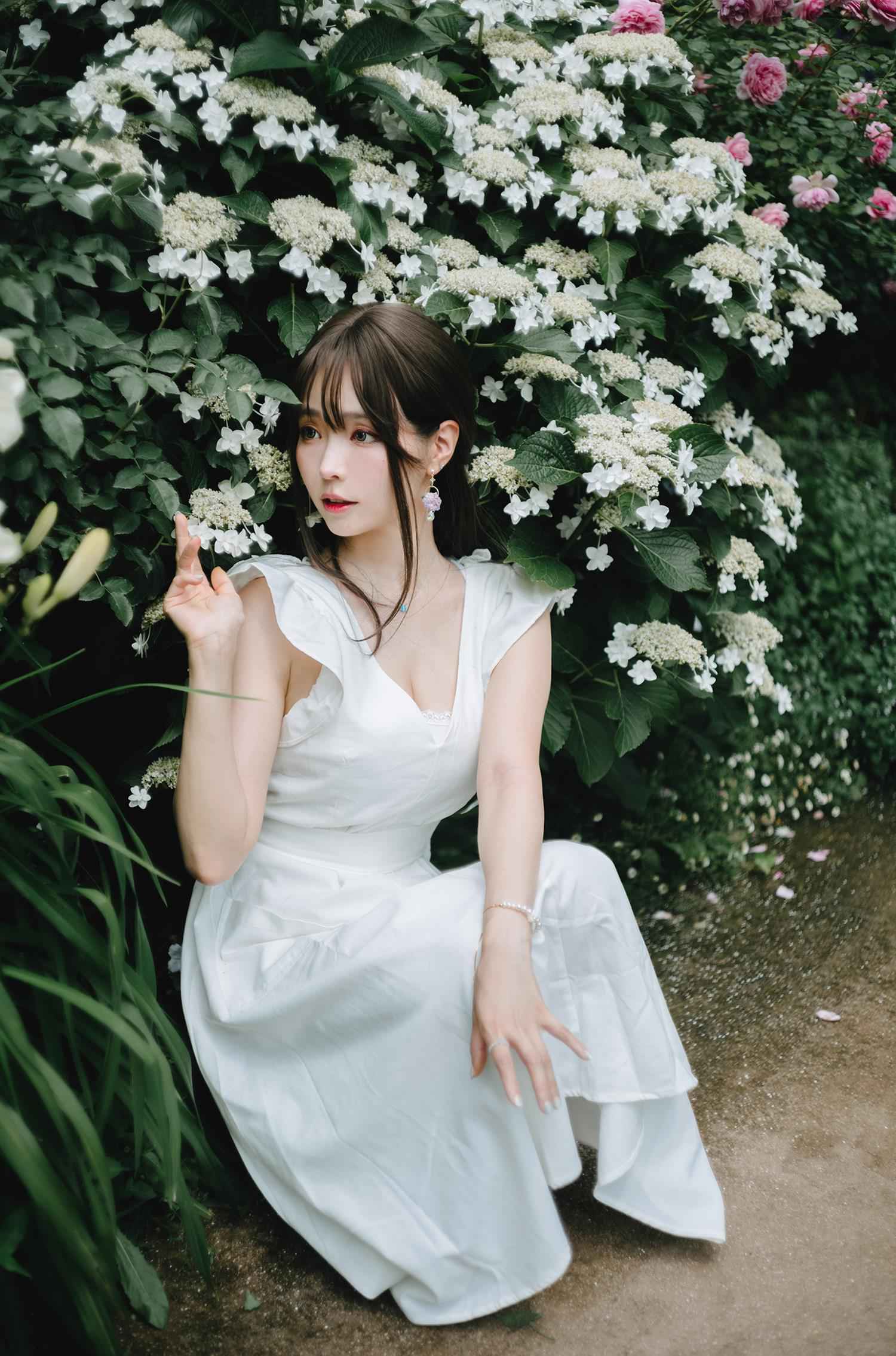 图片[24]-Ely_eee(ElyEE子)  – Rainy Season 雨季繡球花[31P] – 速更版-美库