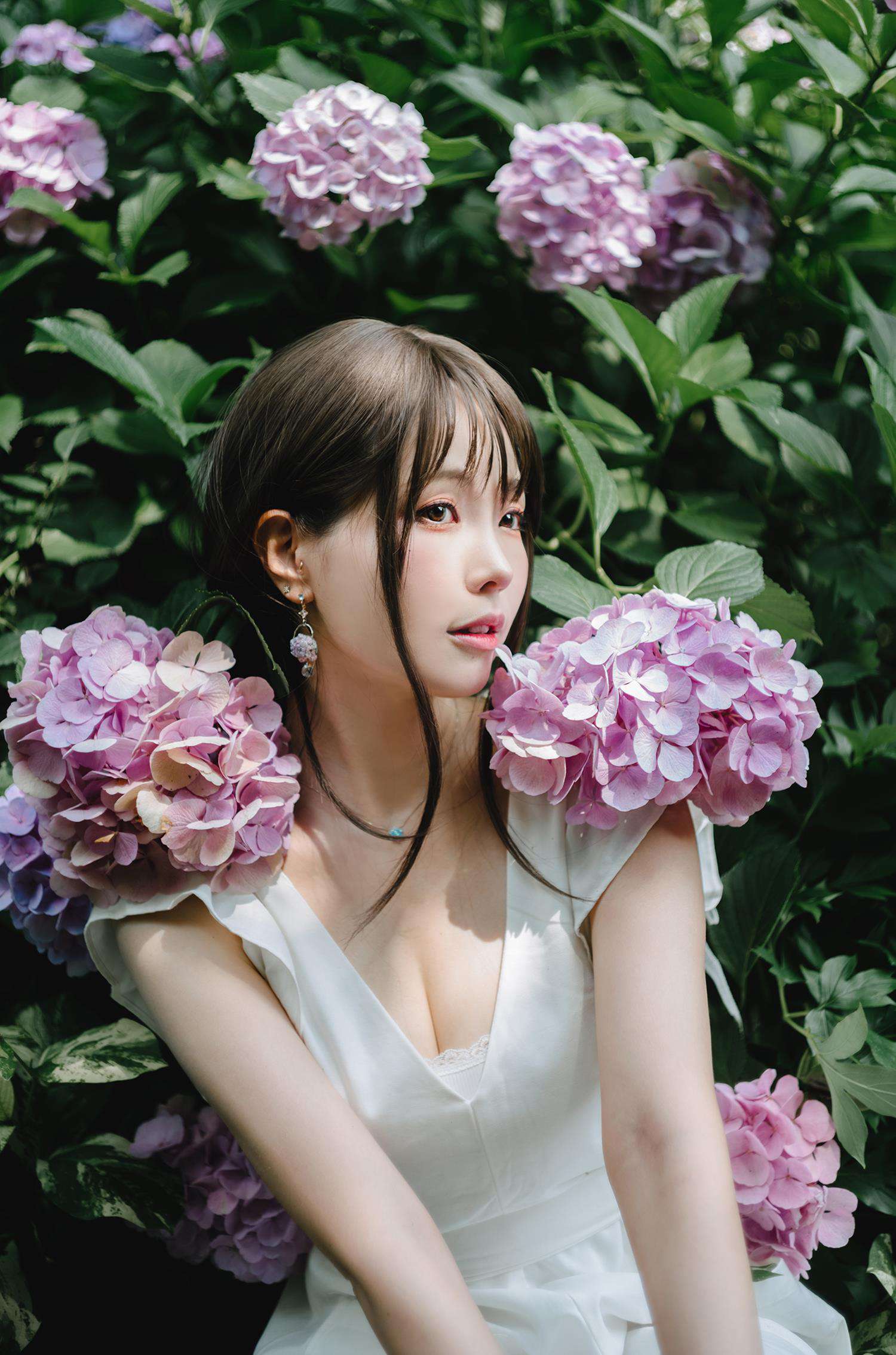 图片[29]-Ely_eee(ElyEE子)  – Rainy Season 雨季繡球花[31P] – 速更版-美库