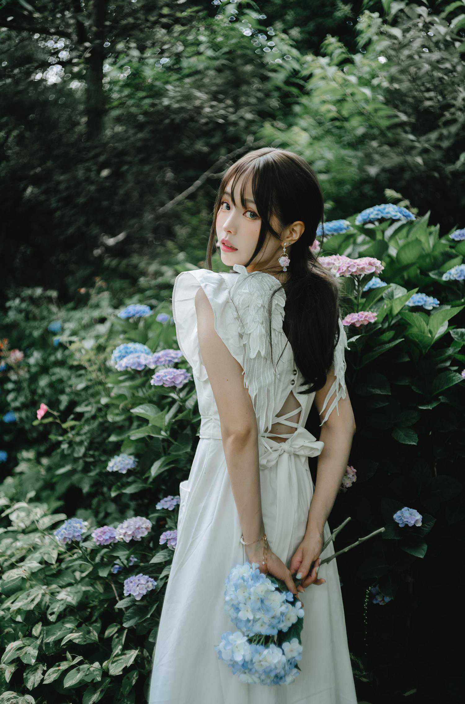 图片[32]-Ely_eee(ElyEE子)  – Rainy Season 雨季繡球花[31P] – 速更版-美库